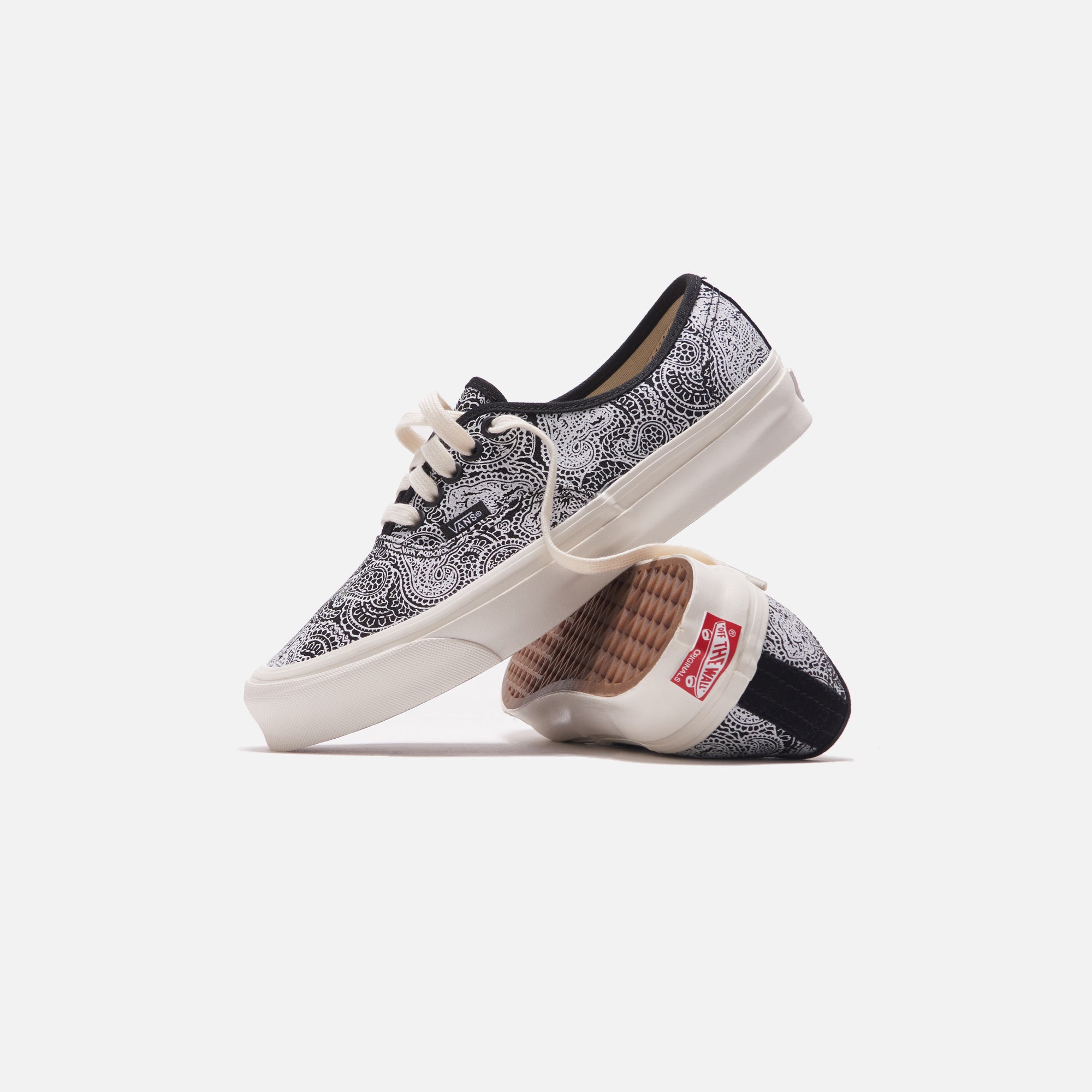 Vans Shoes Men\'s 12 Black White Vault LX Dragon Paisley Vans Vault OG Old Skool LX UA Dragon Black Paisley US 10 UK  main image 4