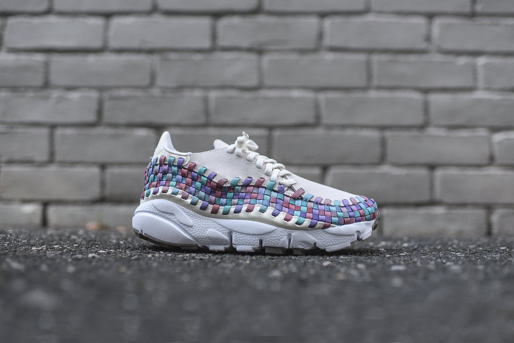wmns air footscape woven