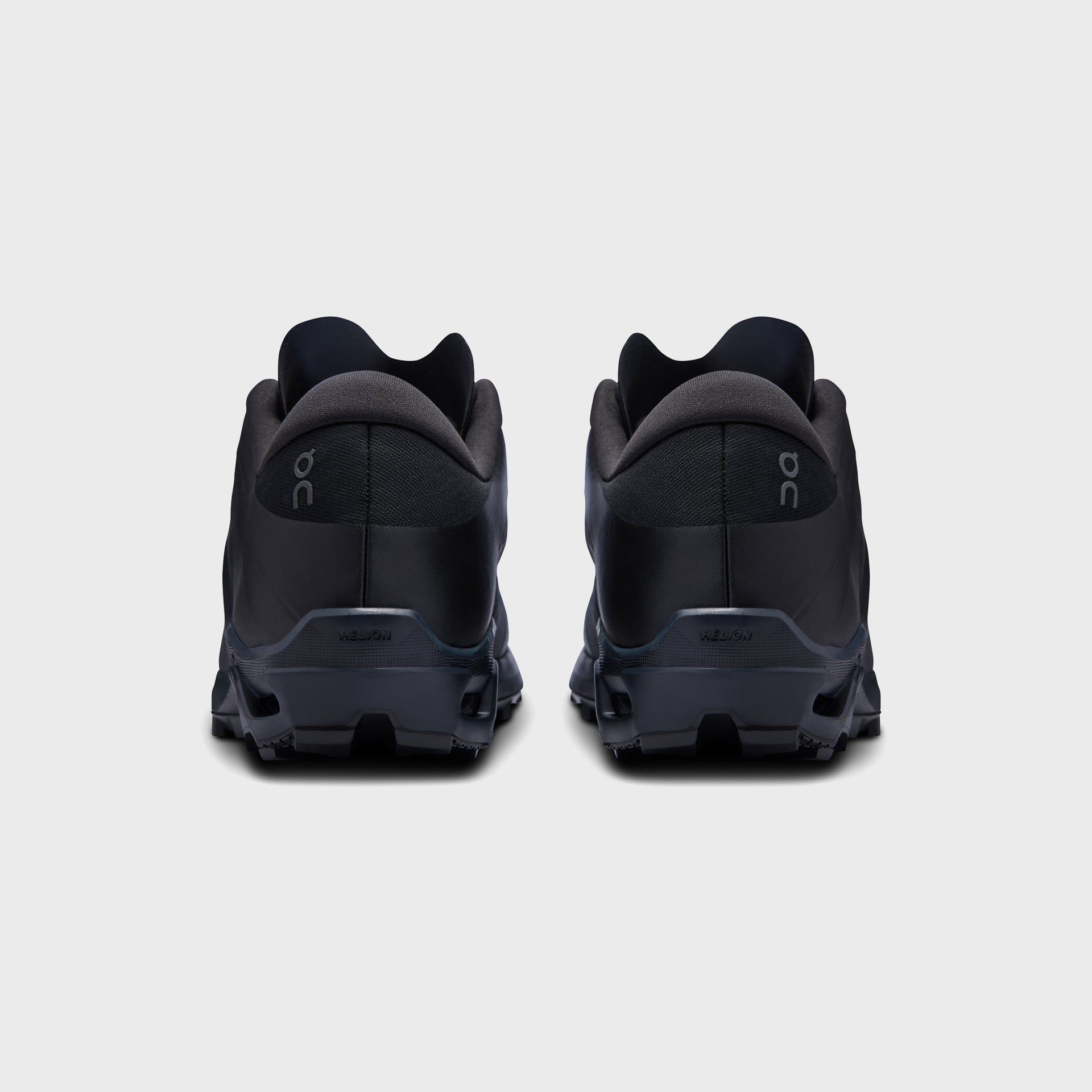 On x Post Archive Faction Cloudventure Peak - All Black