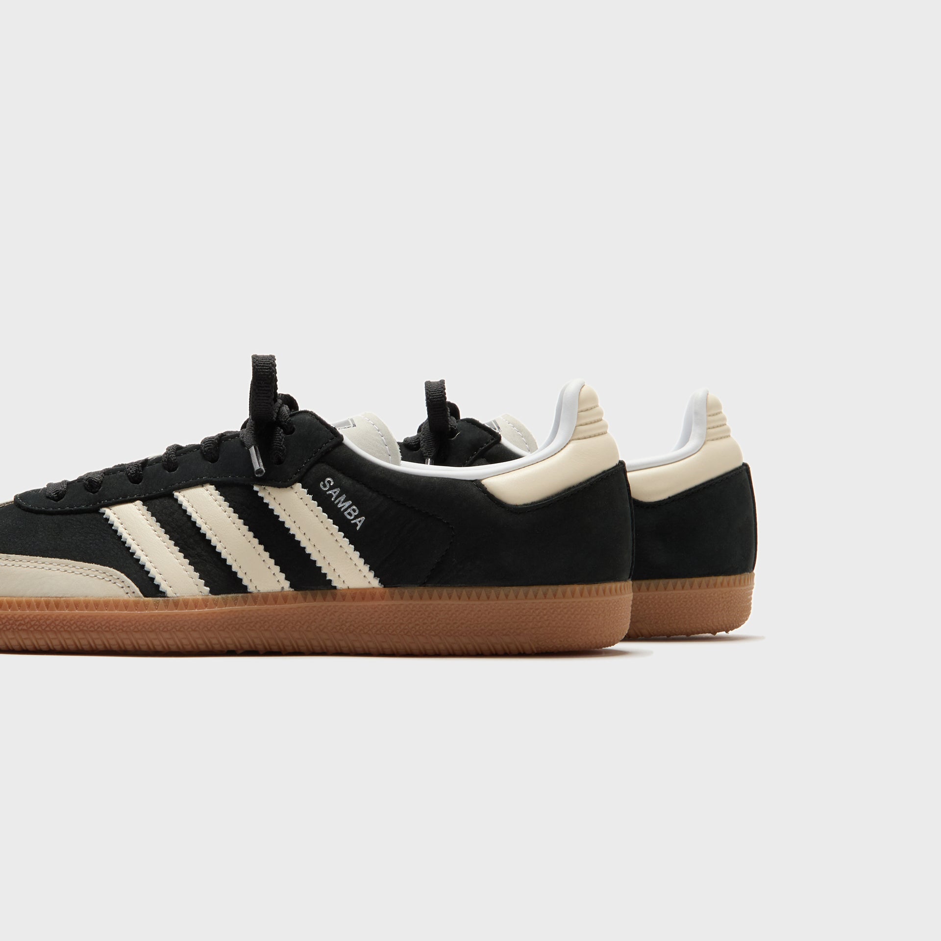 adidas WMNS Samba OG - Core Black / Wonder White / Silver Metallic