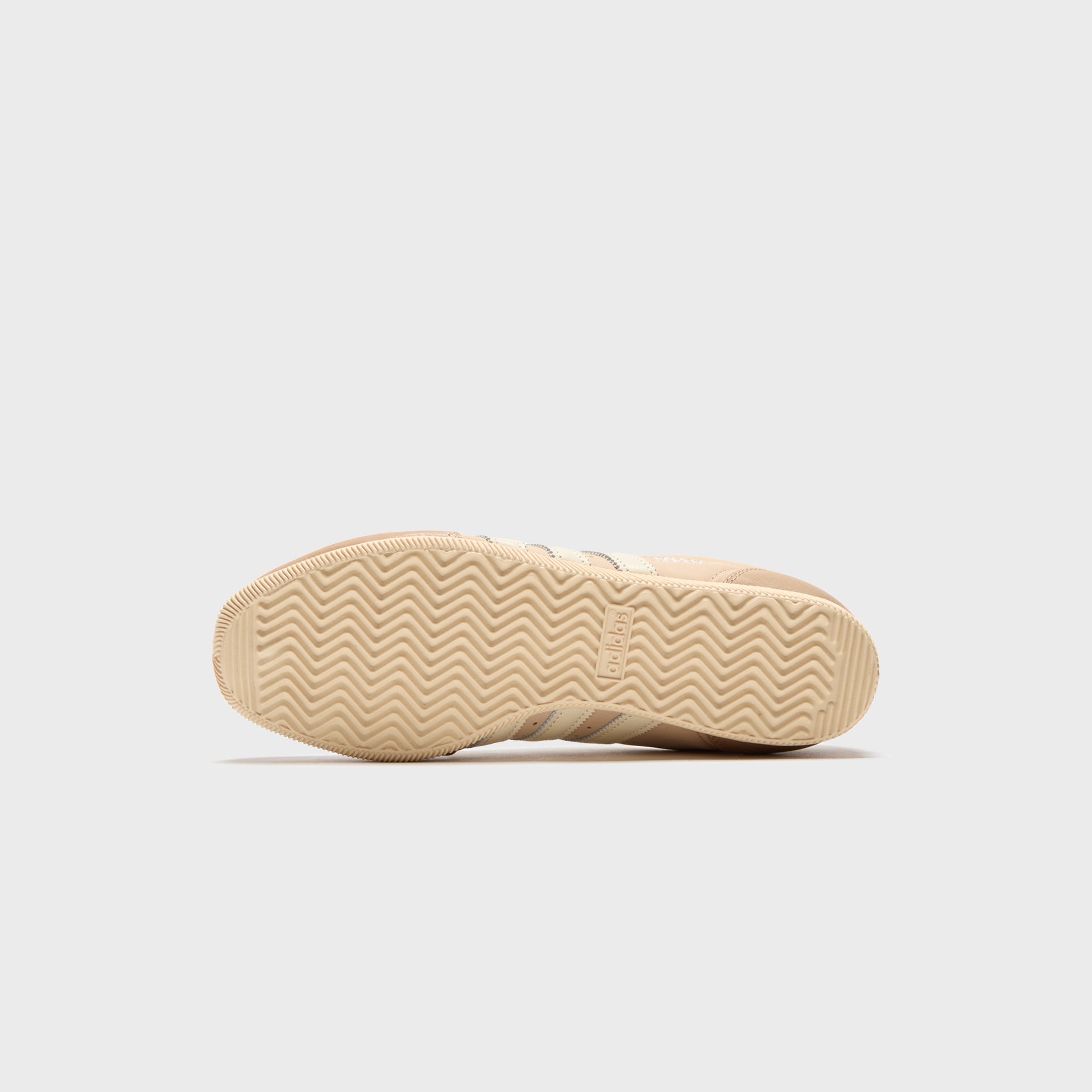 adidas WMNS Japan - Warm Sandstone / Cream White / Silver Metallic