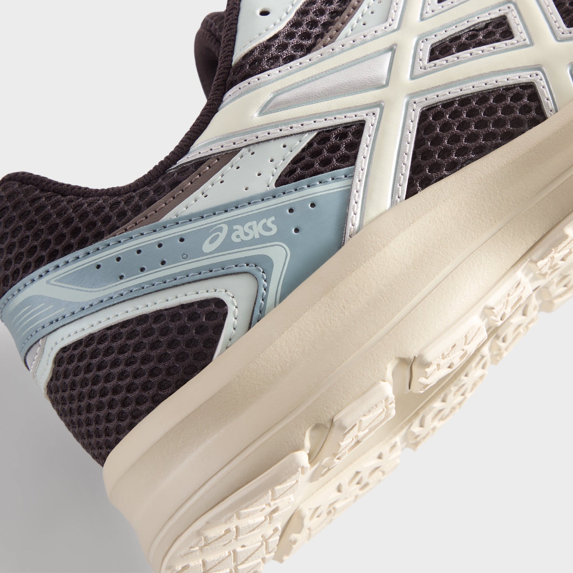 Kith for ASICS JOG 100S - Espresso / Vanilla Ice