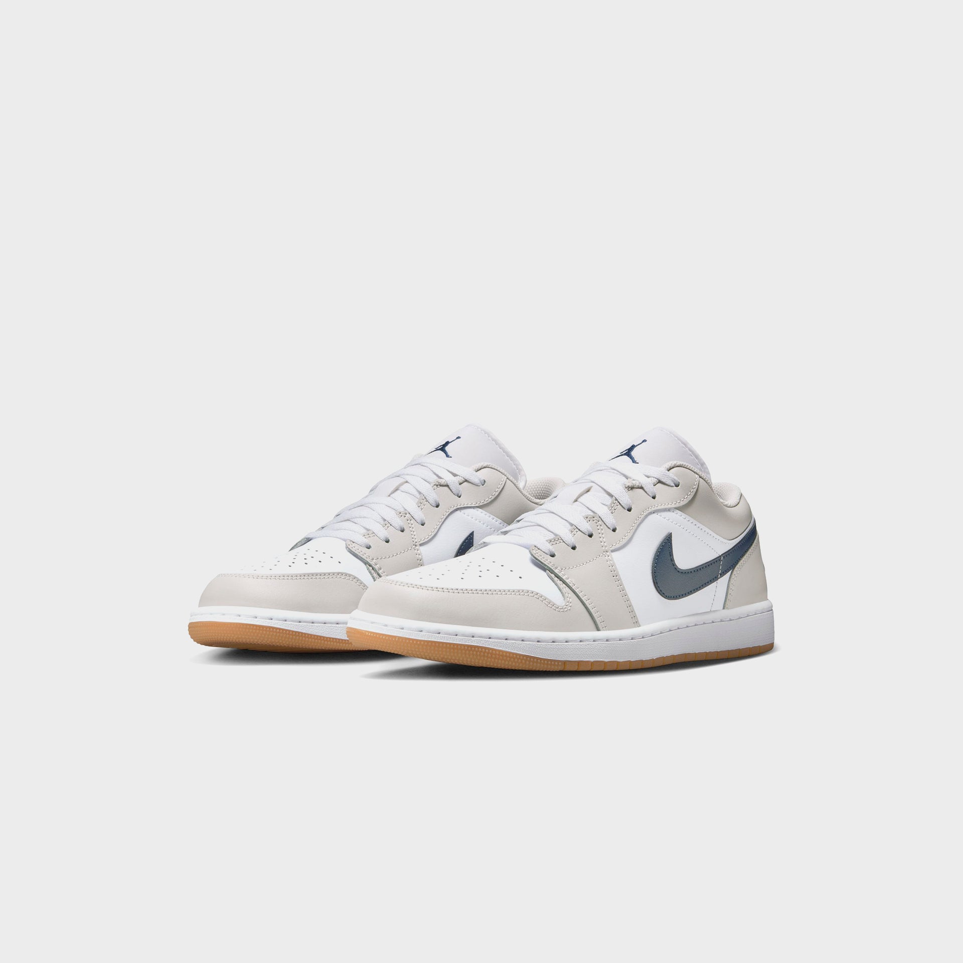 Nike Air Jordan 1 Low - White / Midnight Navy / Neutral Grey