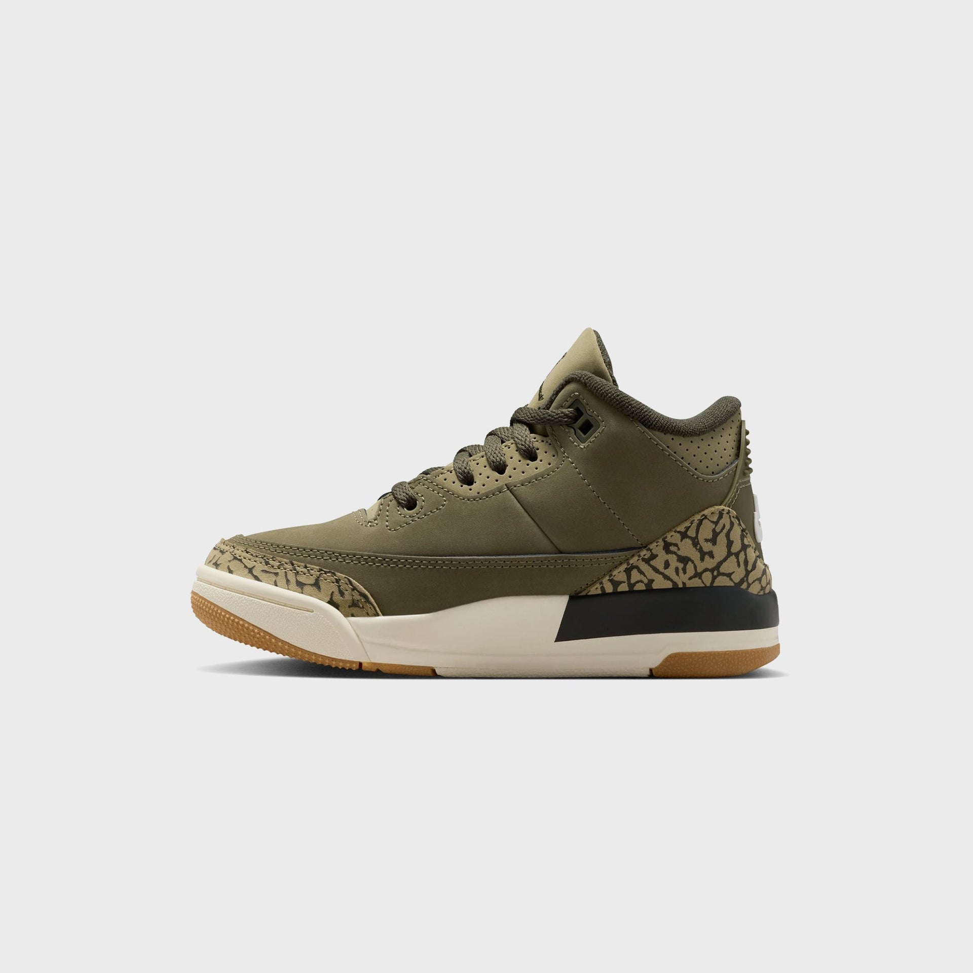 Jordan PS Air Jordan 3 Retro - Medium Olive / Sequoia / Neutral Olive / Sail / Total Crimson