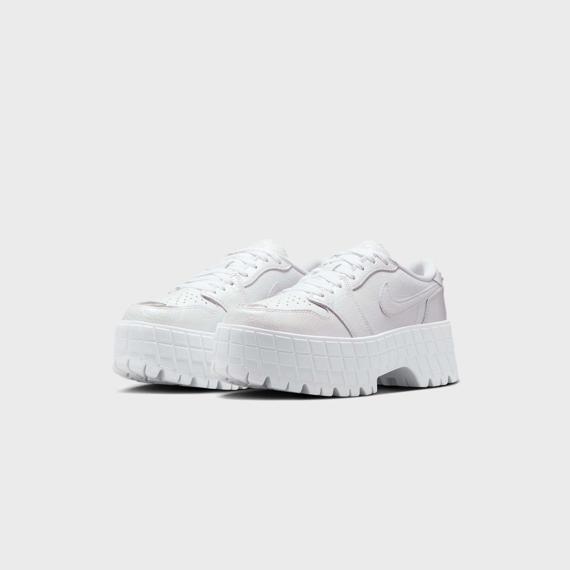 Nike Air Jordan 1 Brooklyn Low - White / Metallic Silver