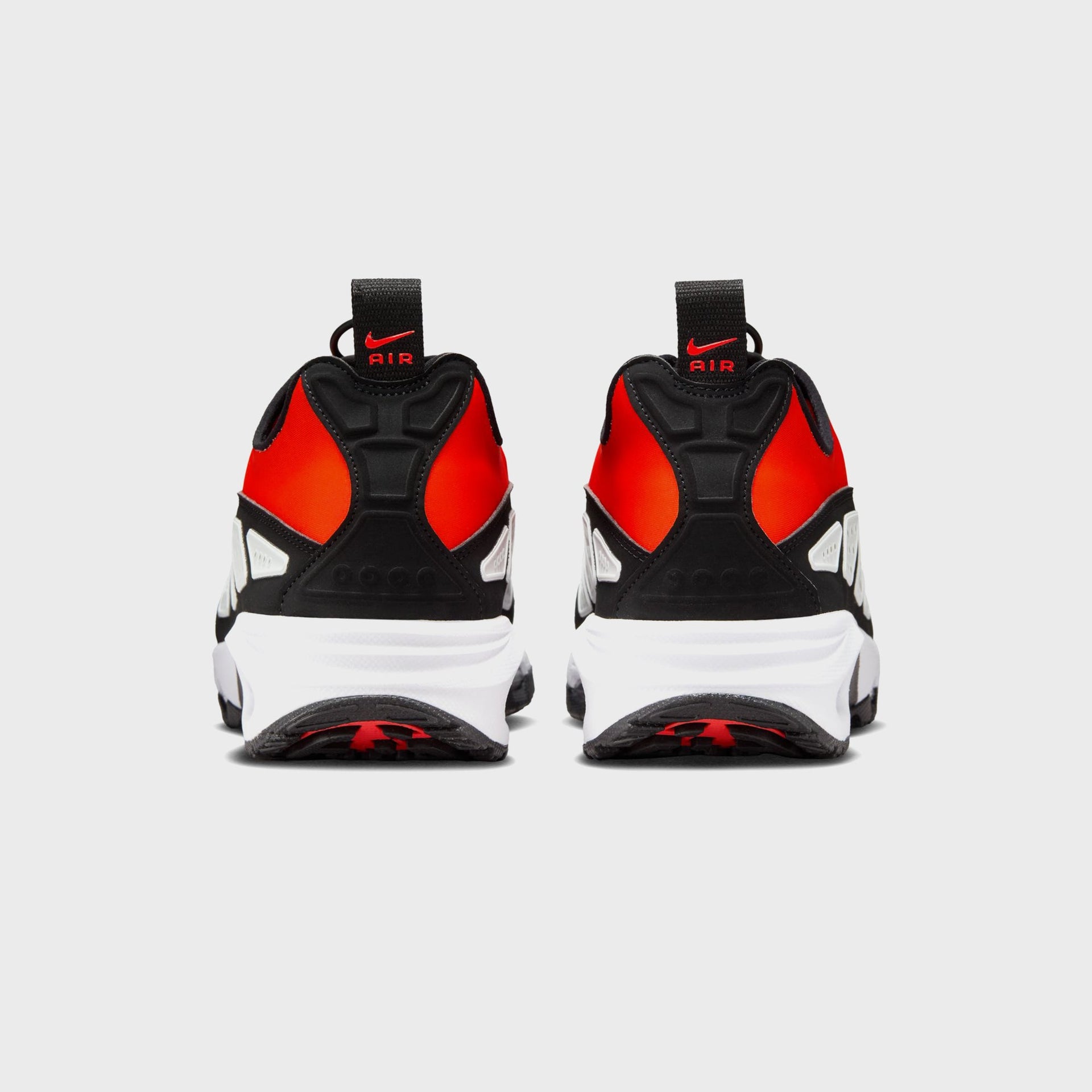 Nike Air Max SNDR - Bright Crimson / Black / Bright Ceramic