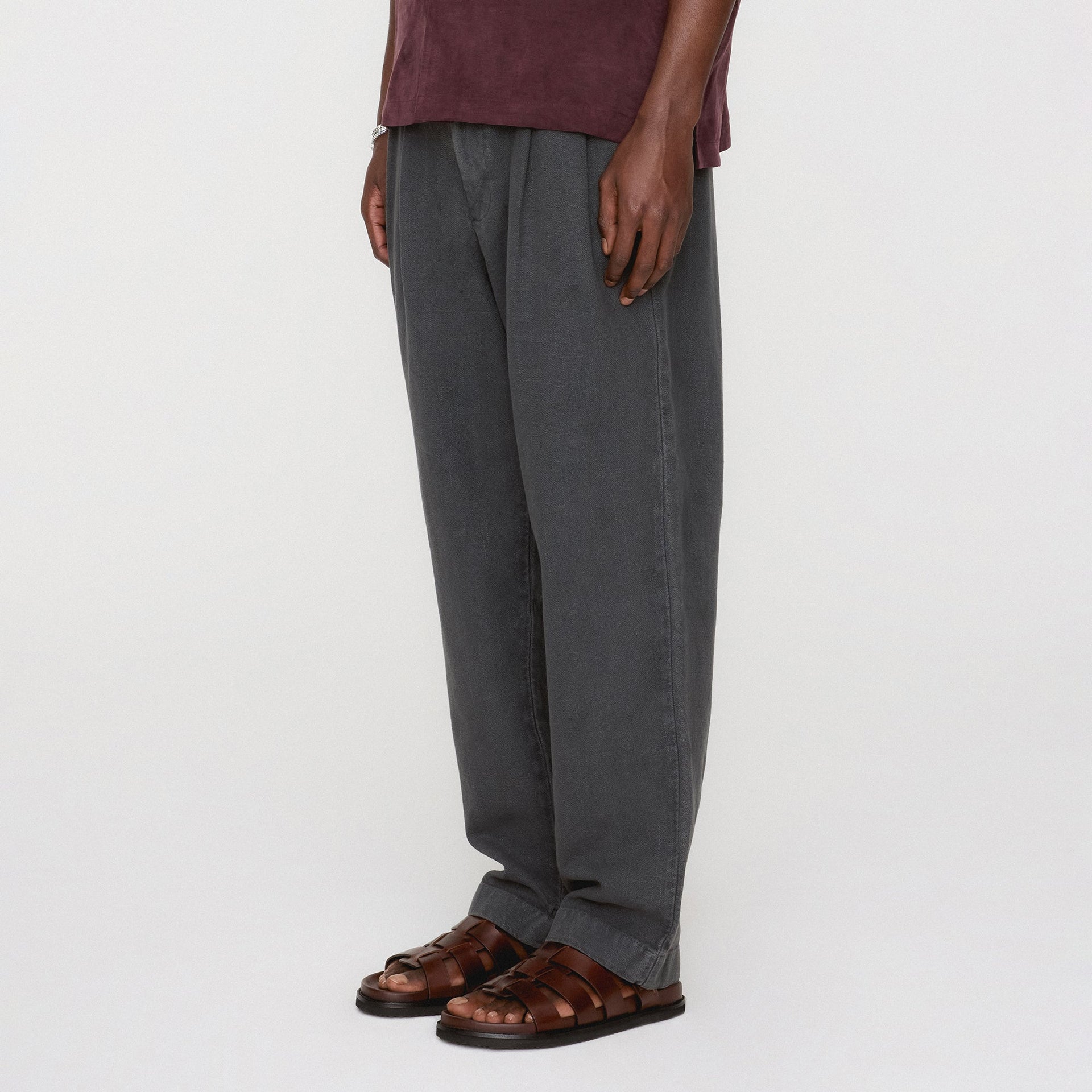 Kith Soft Woven Ari Trouser - Carbon