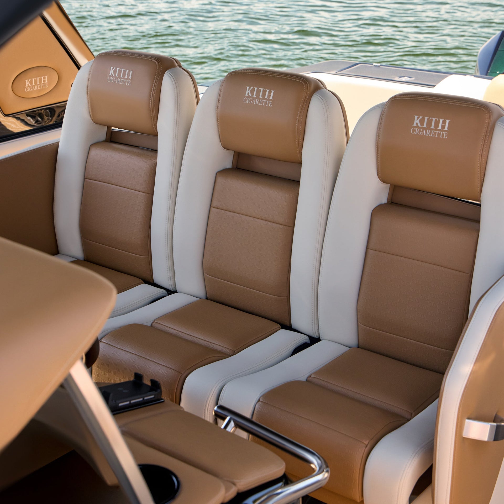 MADE-TO-ORDER | Kith for Cigarette Racing 42 Auroris