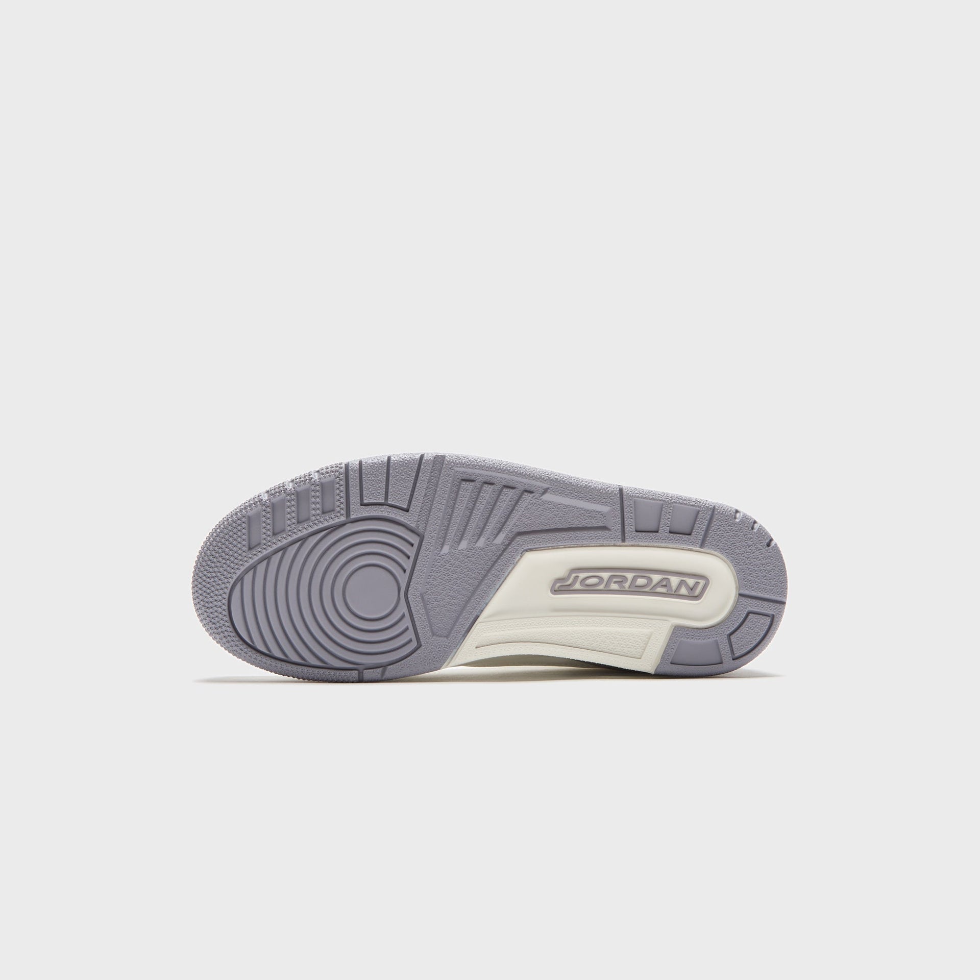 Nike Air Jordan 3 Retro - Sail / Cement Grey / Metallic Silver