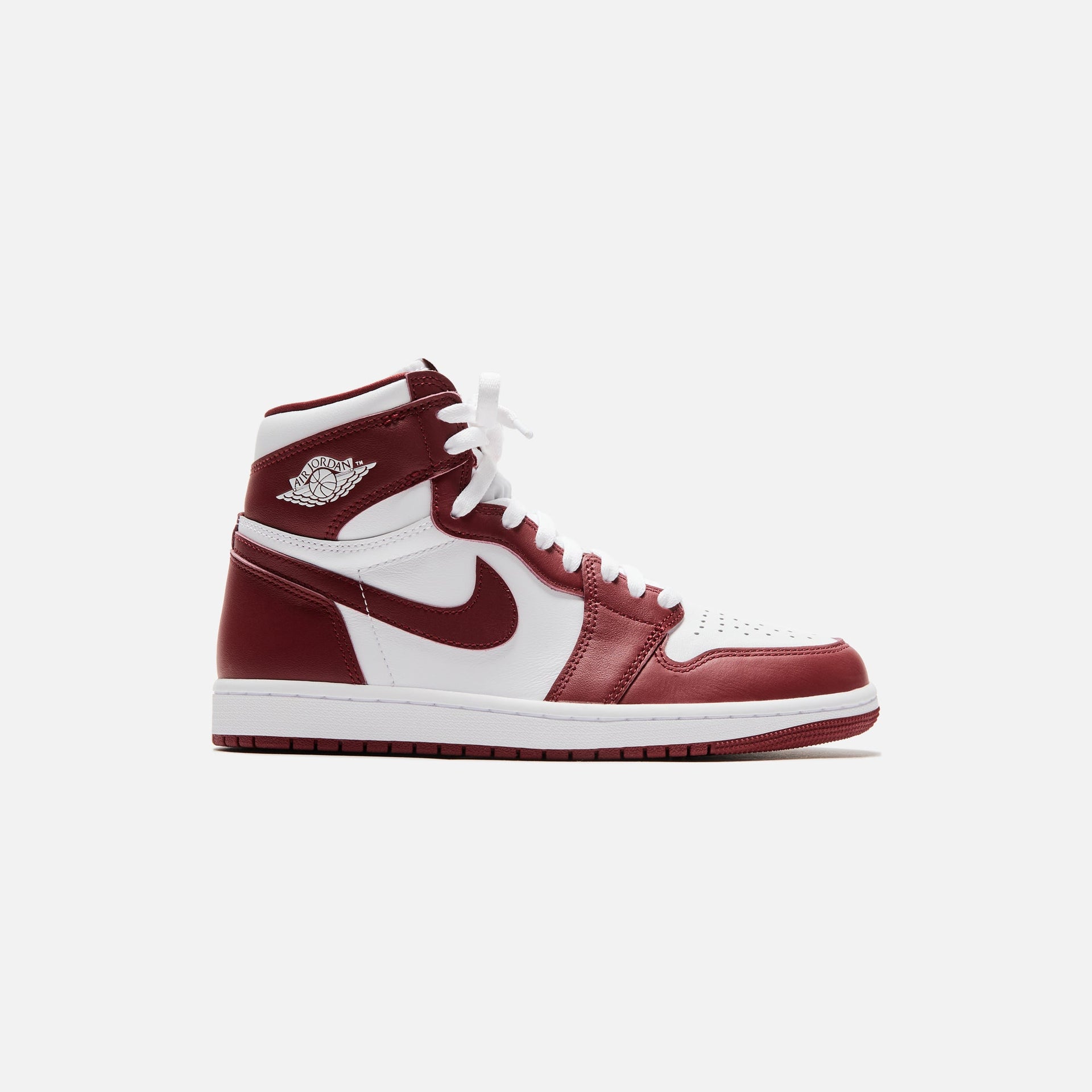 Jordan Air Jordan 1 Retro High OG - White / Team Red
