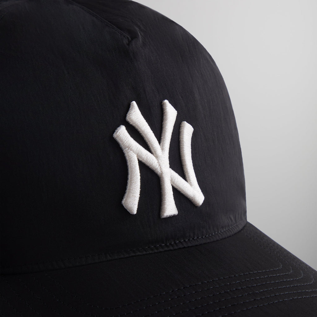 Kith for '47 New York Yankees Hitch Snapback - Black – Kith Canada