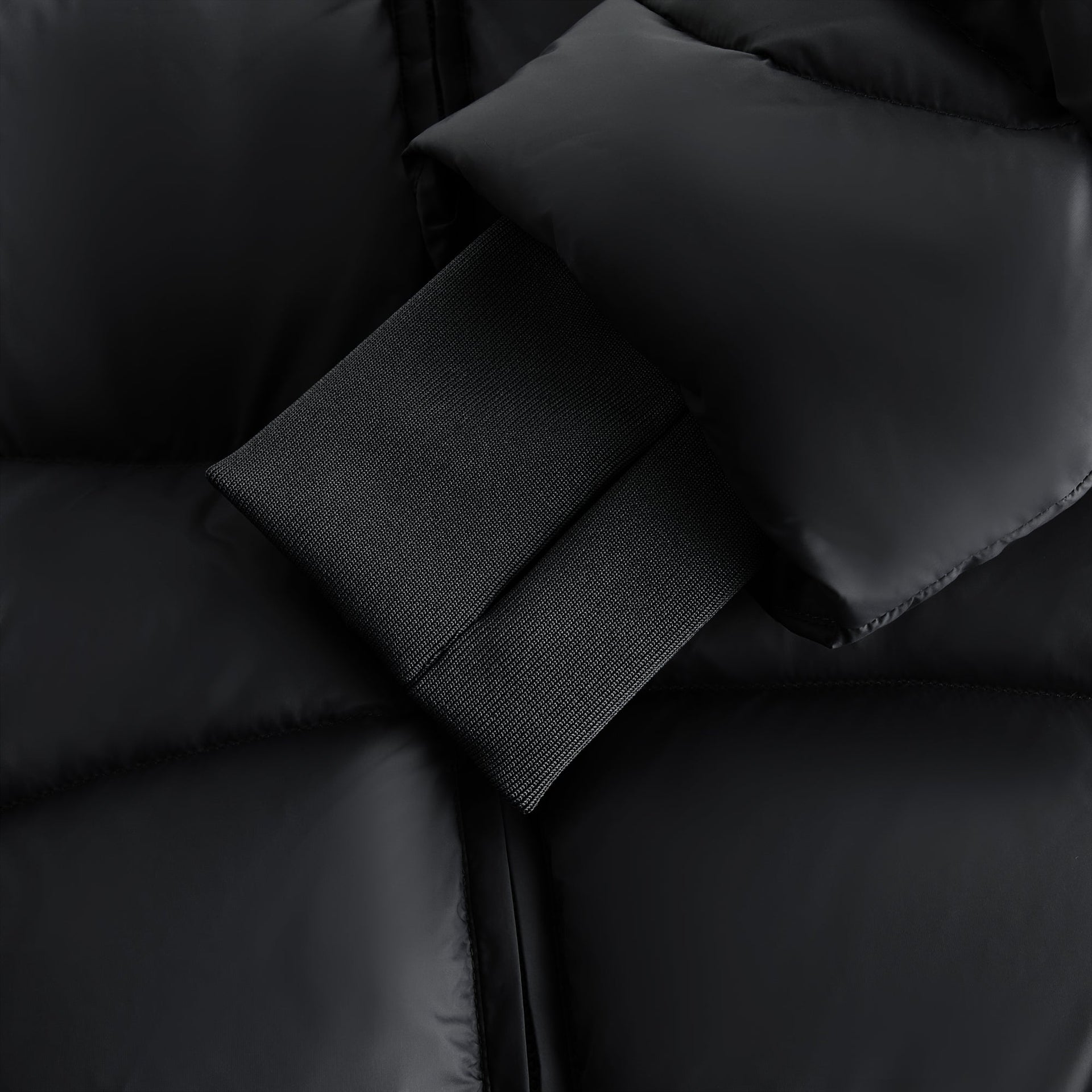 Kith Women Corey Hooded Nylon Puffer - Black PH