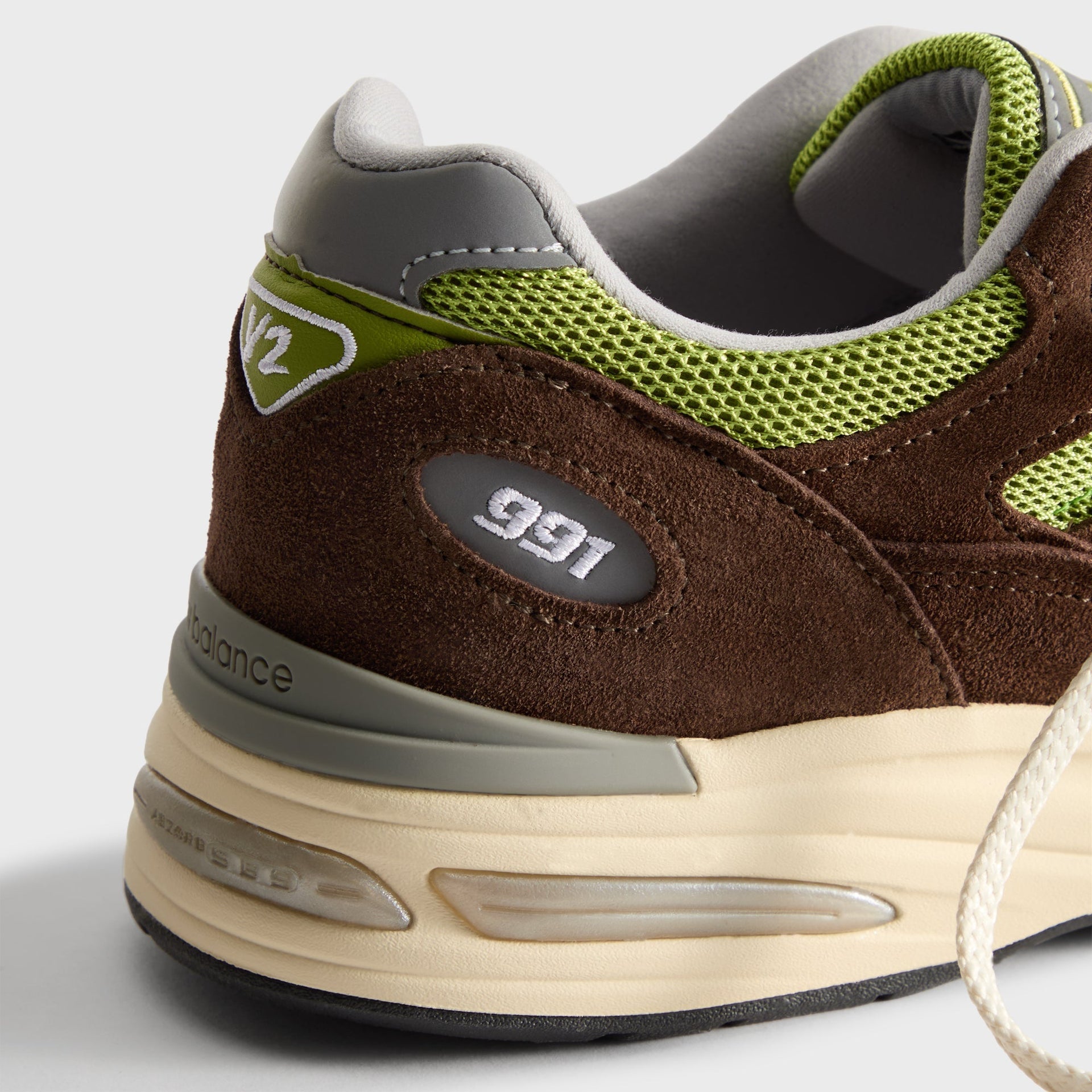 Kith & Daniëlle Cathari | New Balance Made in UK 991V2 "Reverse" - Chocolate Brown / Pistachio - PH