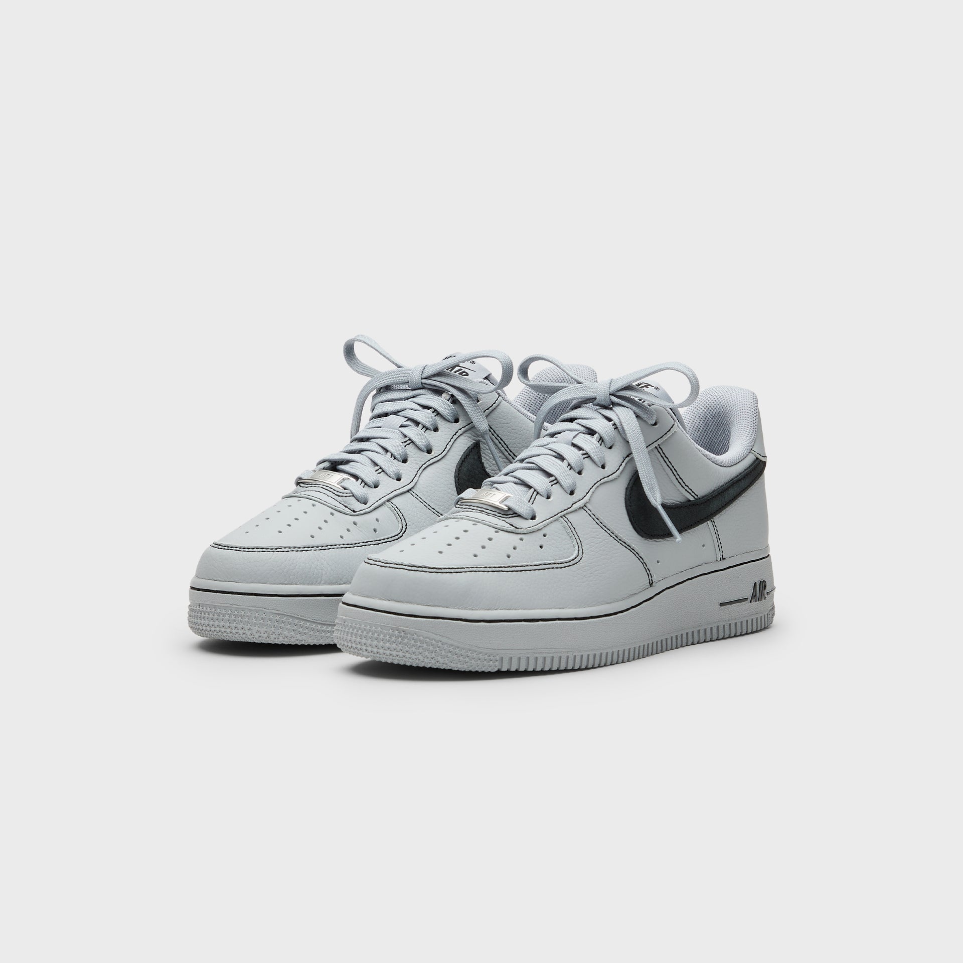 Nike Air Force 1 '07  LV8 - Wolf Grey / Black