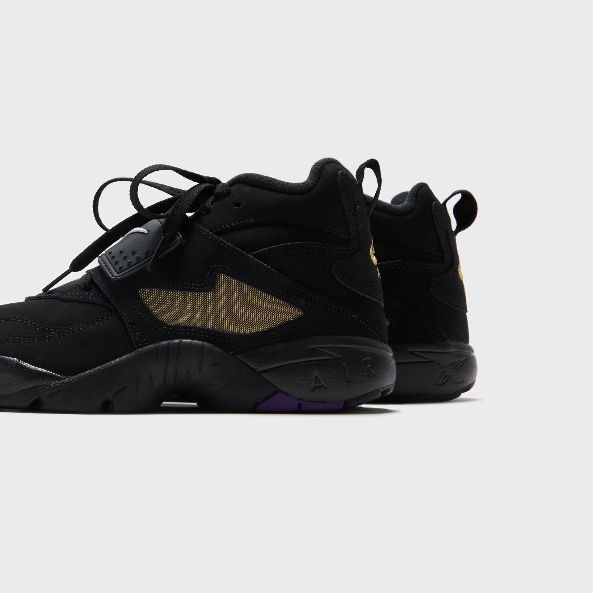 Nike Air Diamond Turf - Black / White / Club Purple / Metallic Gold