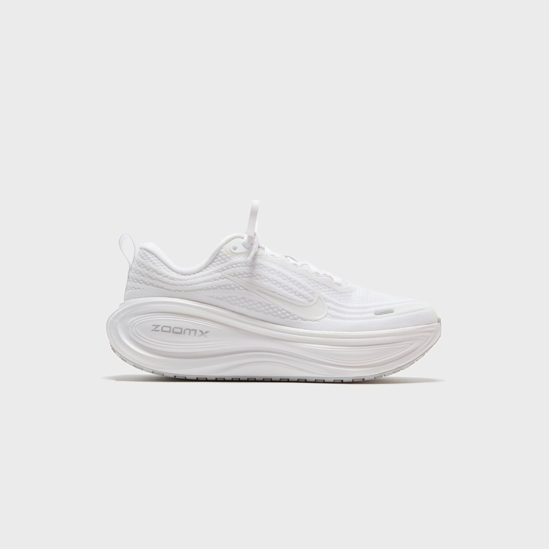 Nike Vomero Plus - White / Summit White / Photon Dust