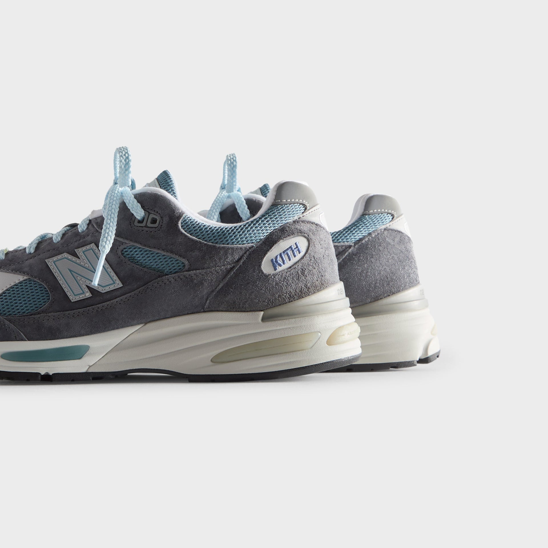 Kith & New Balance Made in UK 991V2 - Asphalt / Lead / Oyster Mushroom PH