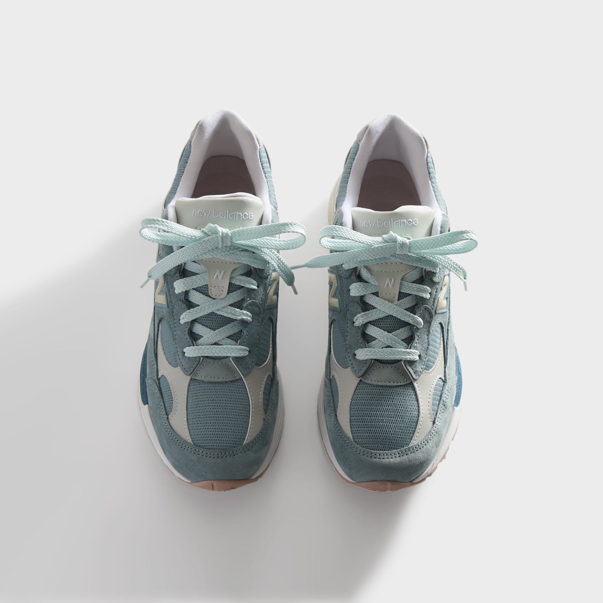 Kith & New Balance Made in USA 992 - Aegean Blue / Shadow Gray PH