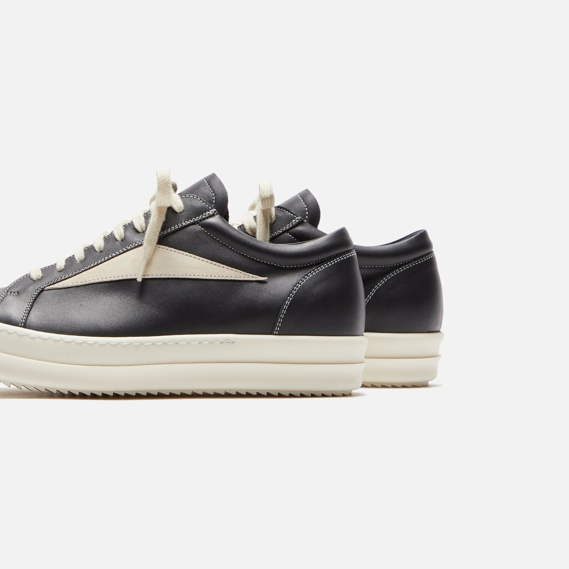 Rick Owens Vintage Sneakers - Black / Milk / Milk Scarpe in Pelliccia