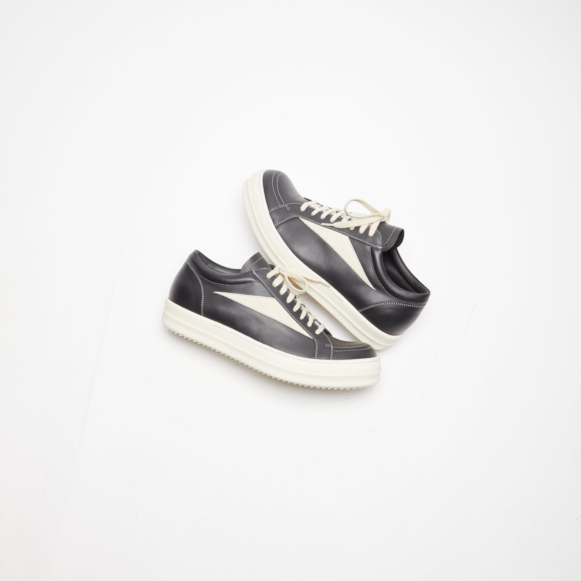 Rick Owens Vintage Sneakers - Black / Milk / Milk Scarpe in Pelliccia