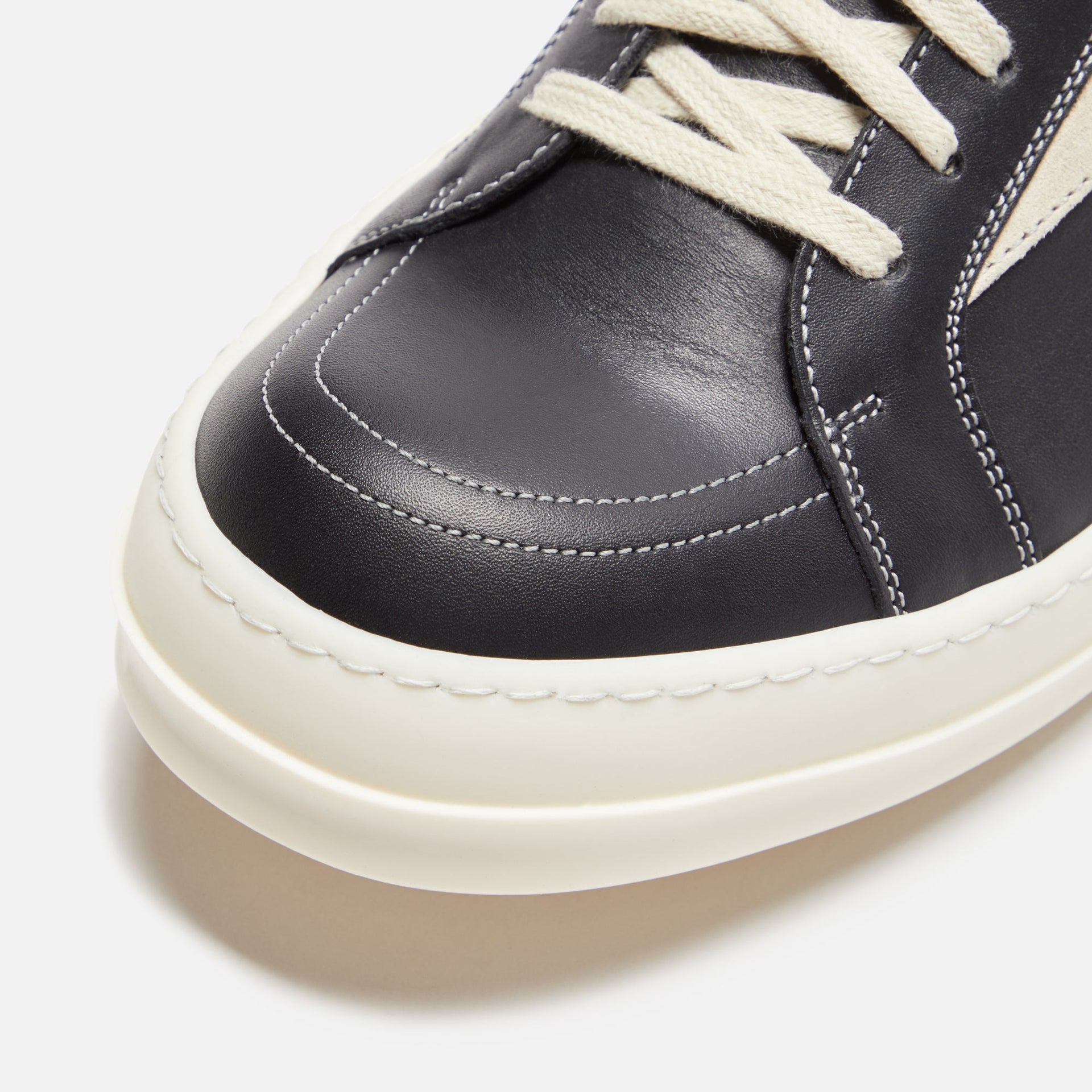 Rick Owens Vintage Sneakers - Black / Milk / Milk Scarpe in Pelliccia