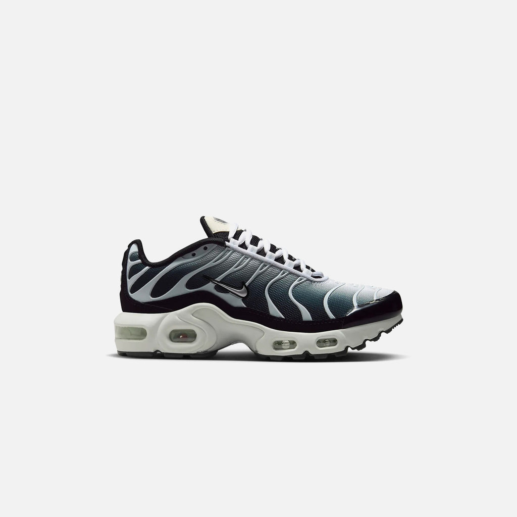 NEW NIKE AIR MAX top PLUS GS SIZE 3.5Y