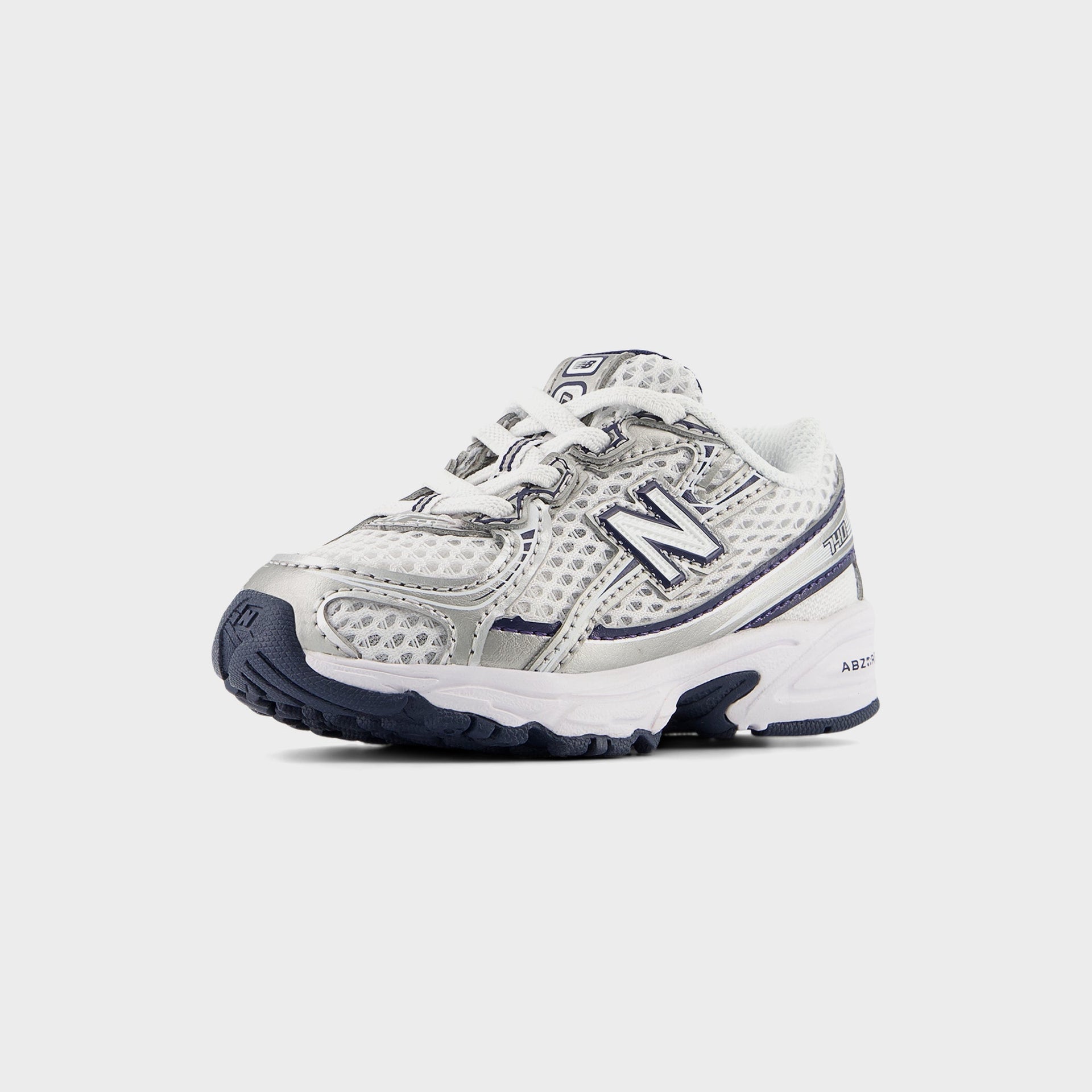 New Balance TD 740 - Navy / White