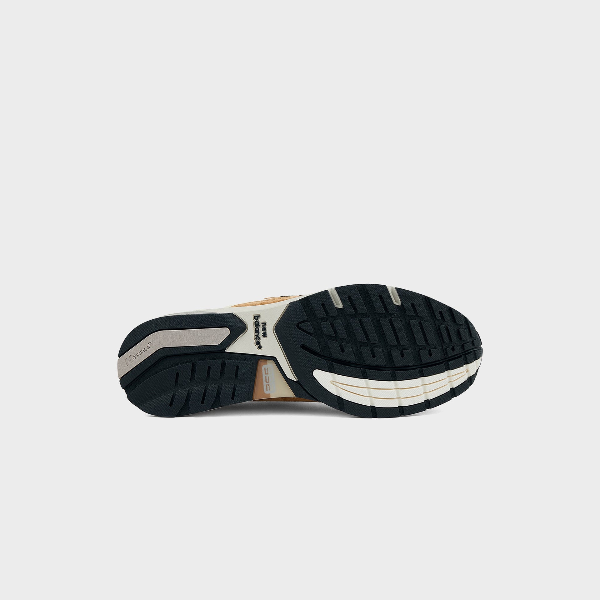 New Balance Made in USA 992 - Sweet Caramel / Calcium