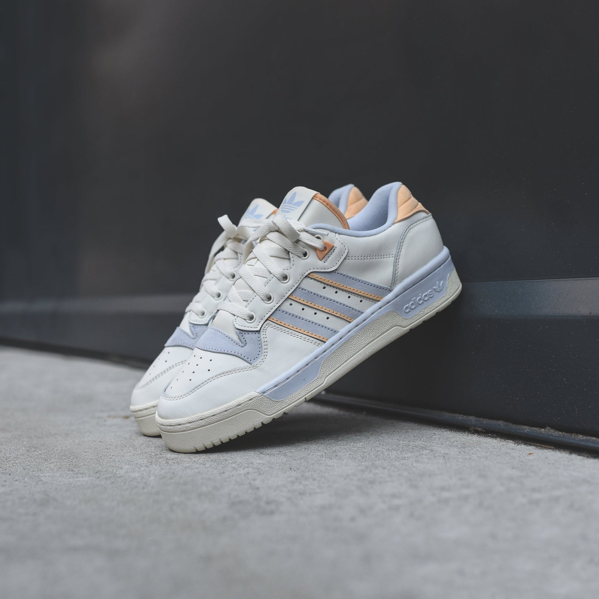 adidas Rivalry Low - Pastel Team / Cloud White / Off White / Aero Blue