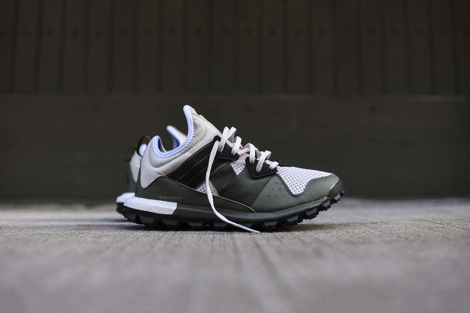 adidas Outdoor Response TR Boost - Clear Brown / Iron Metallic