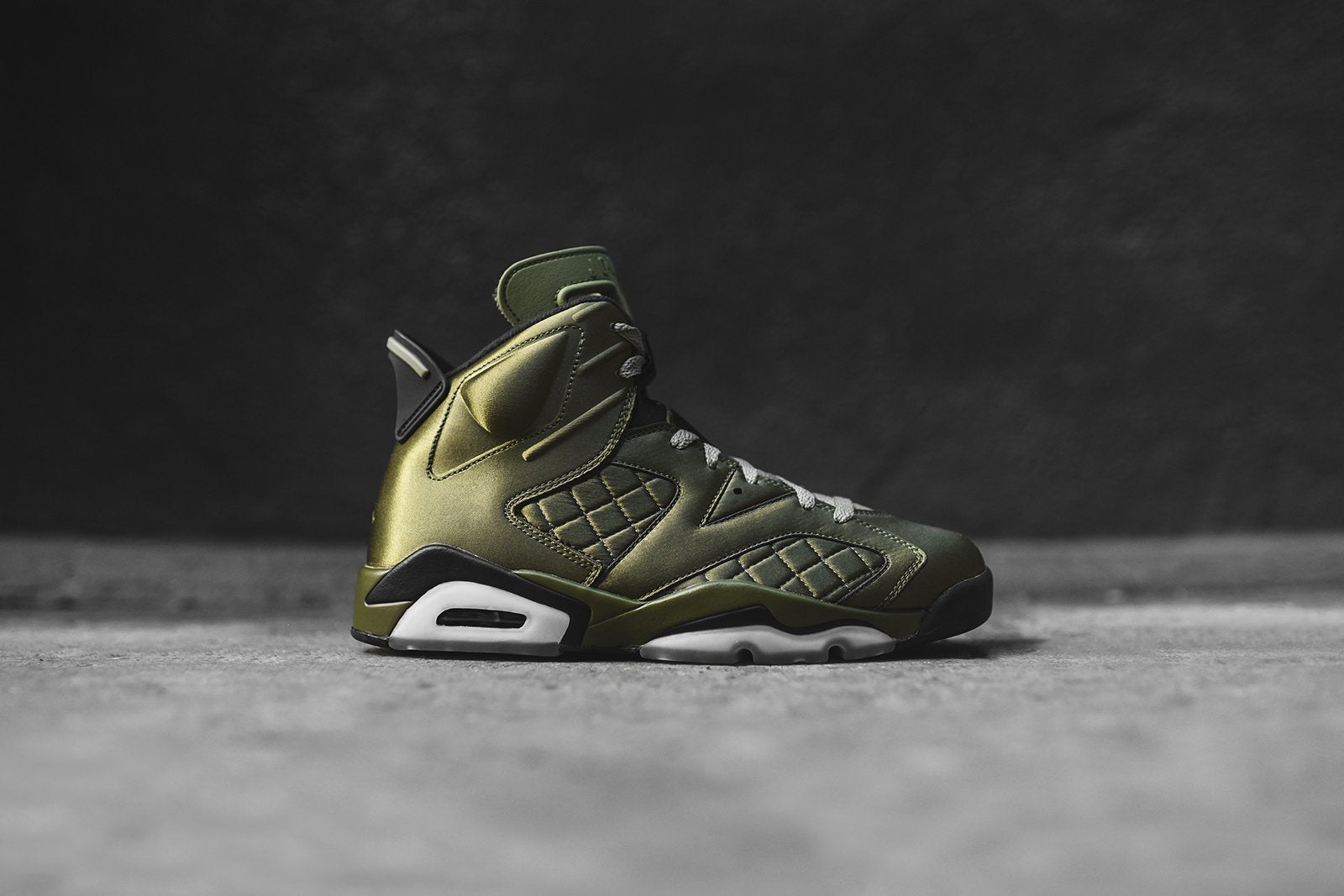 Nike Air Jordan 6 Retro Pinnacle - Palm Green / Black