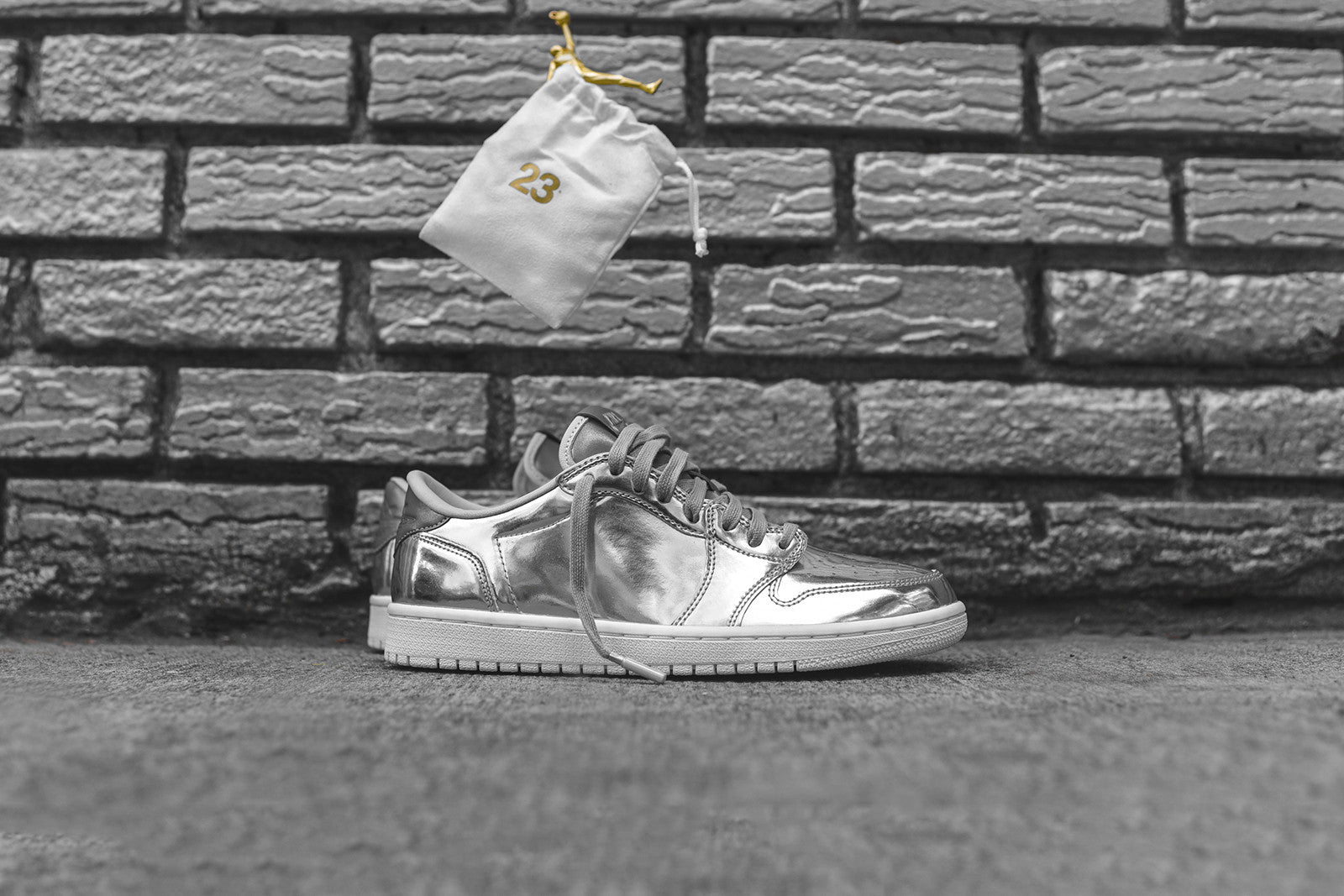 Nike Air Jordan 1 Low - Pinnacle