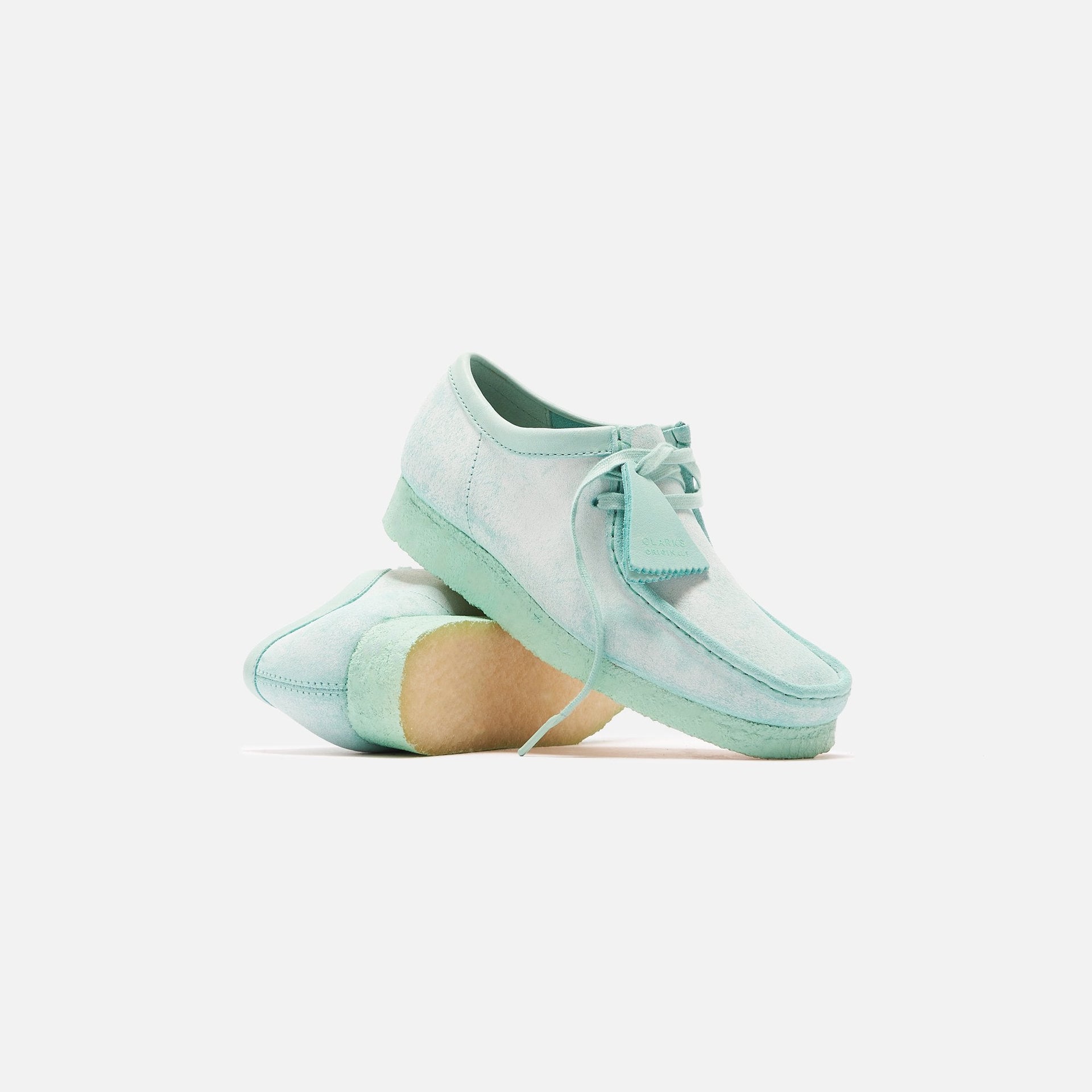 Clarks Wallabee - Mint Chalky