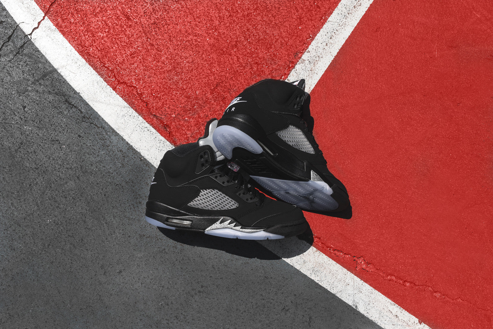 Nike Air Jordan V Retro  -  Metallic