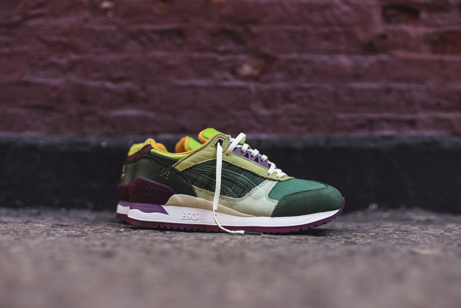 Asics x 24 Kilates Gel-Respector