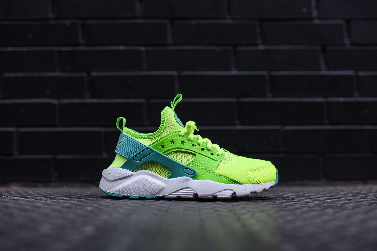 Nike 2016 Doernbecher Collection