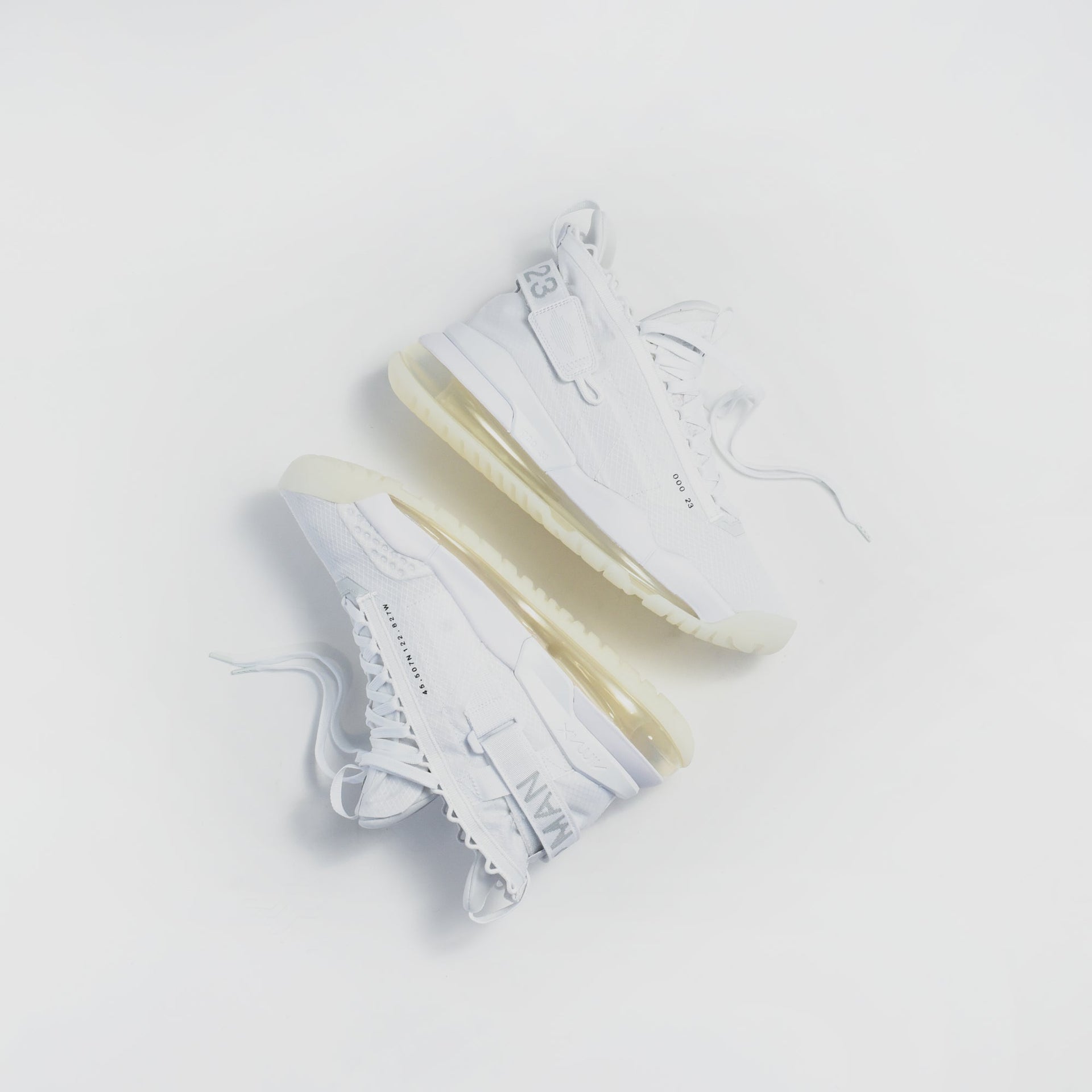 Nike Air Jordan Proto-Max 720 - White / Pure Platinum / Black