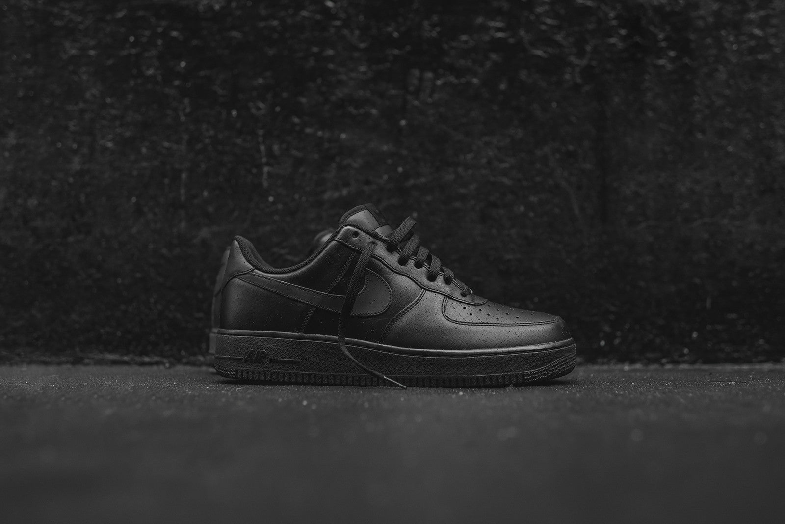 Nike Air Force 1 Low - Black