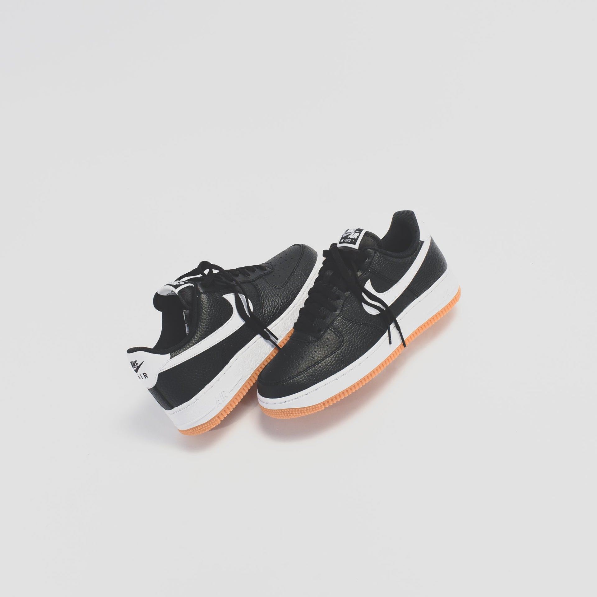 Nike Air Force 1 '07 - Black / White / Wolf Grey