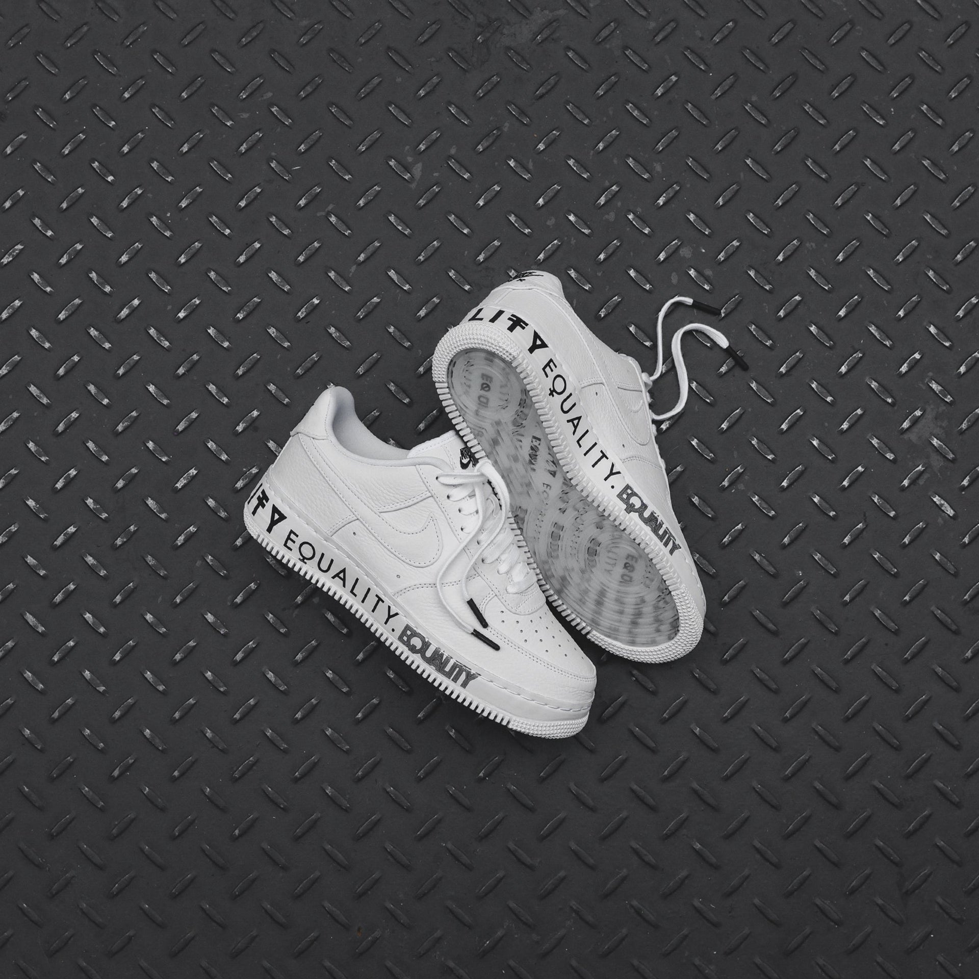 Nike Air Force 1 Low CMFT Equality - White / Black