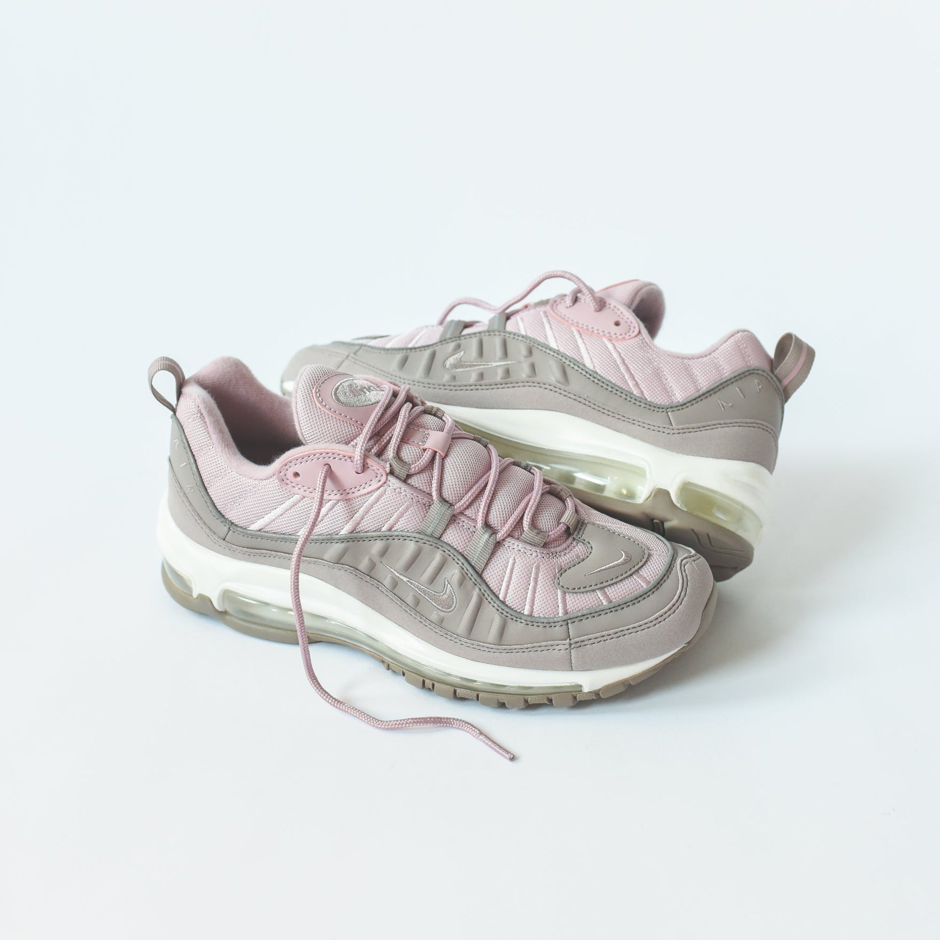 Nike Air Max 98 - Pumice / Plum / Chalk / Summit White