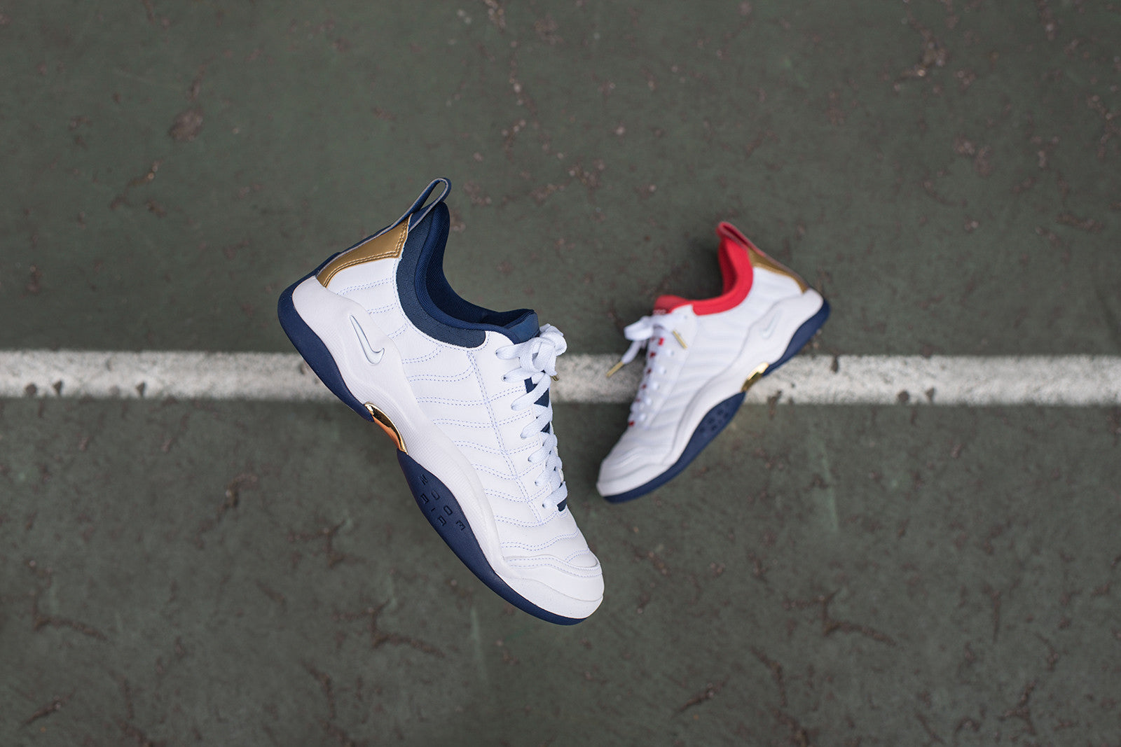 Nike Air Oscillate - White / Red / Navy