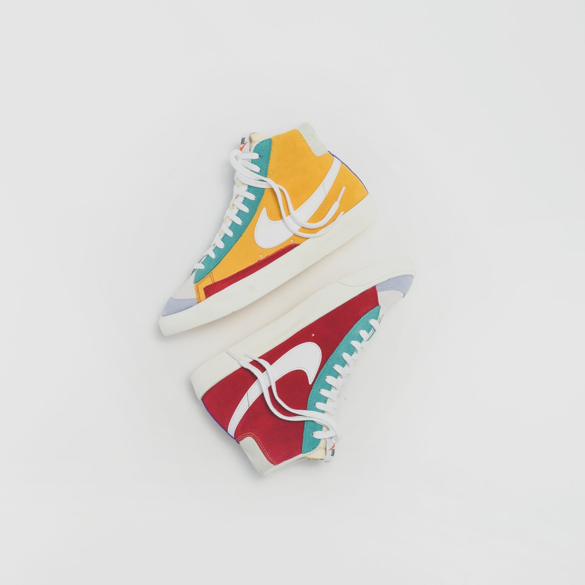 Nike Blazer Mid '77 Vintage WE Suede - Noble Red / Kinetic Green / Jade Aura