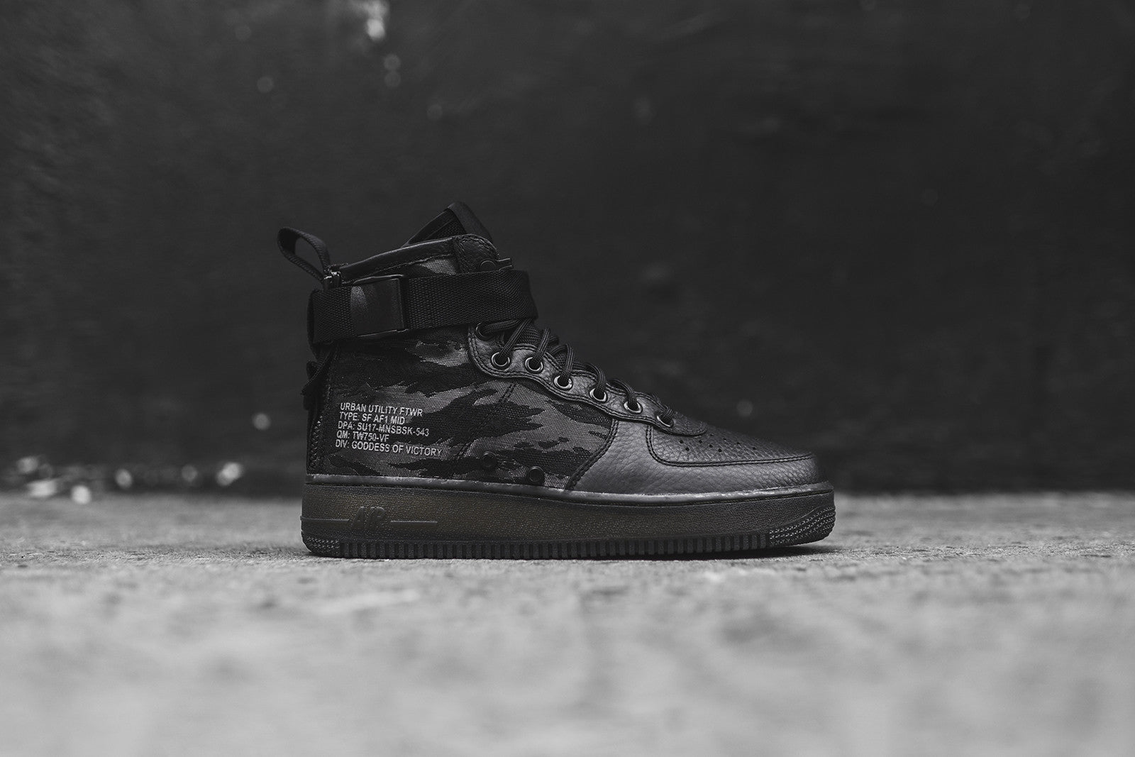 Nike SF-AF1 Mid QS - Black / Camo