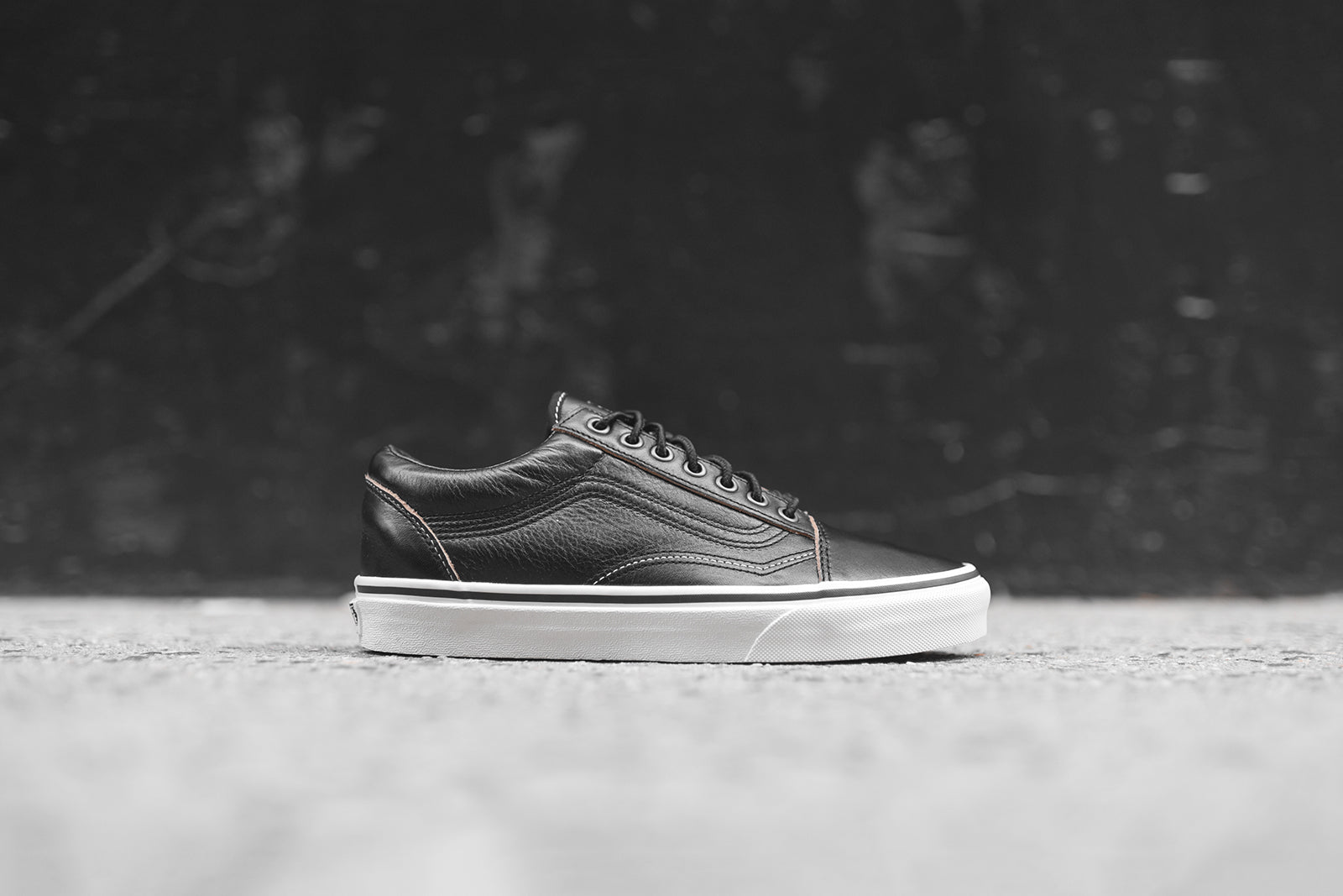 Vans Old Skool Ground Breakers - Black / Marshmallow