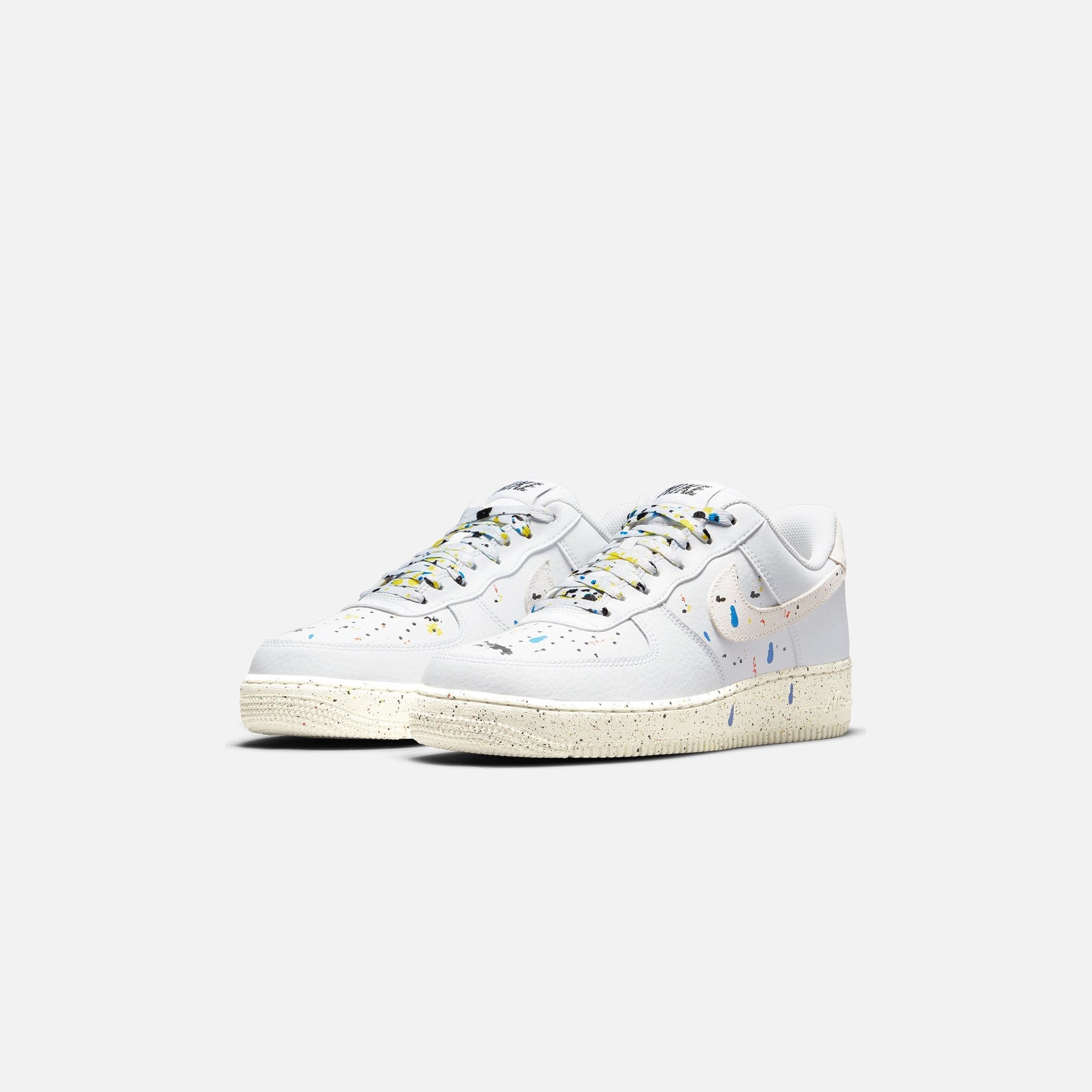 Nike Air Force 1 '07 LV8 - White / Sail / Black