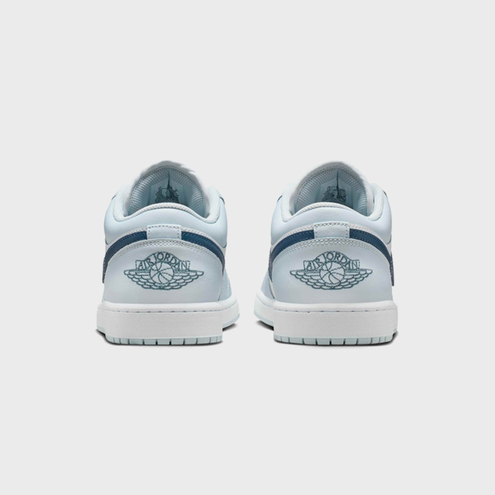 Jordan Air Jordan 1 Low - Aura / Squadron Blue / White