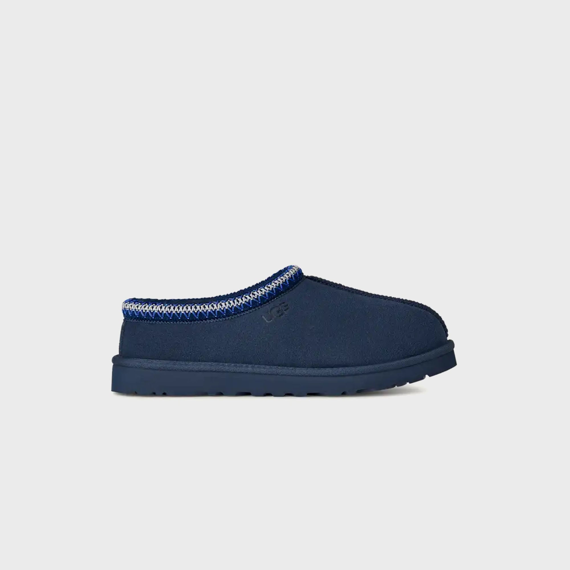 Ugg WMNS Classic Ultra Mini - Black – Kith Canada
