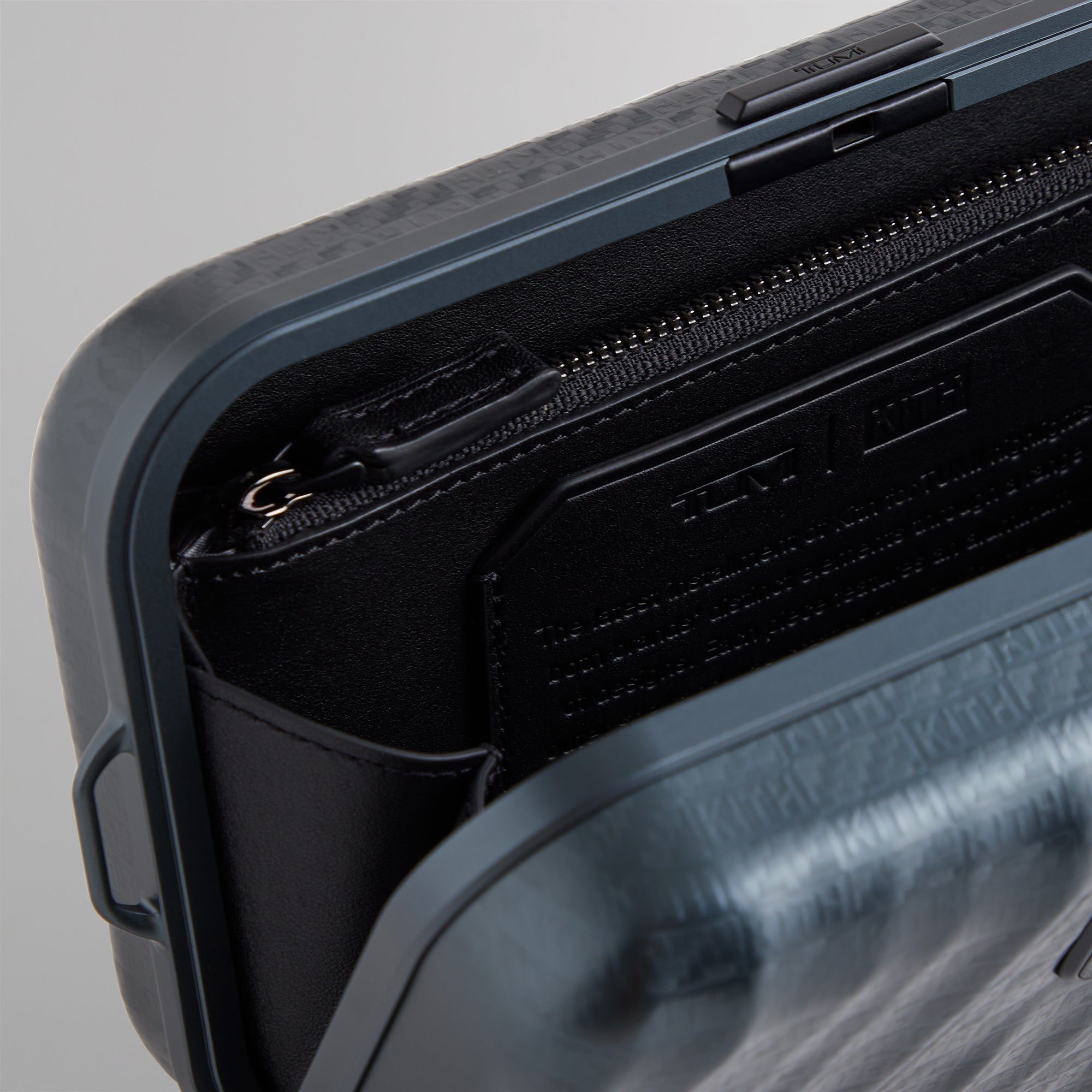 Kith キス TUMI Compact Sling Bag Compact Sling | Tumi CA