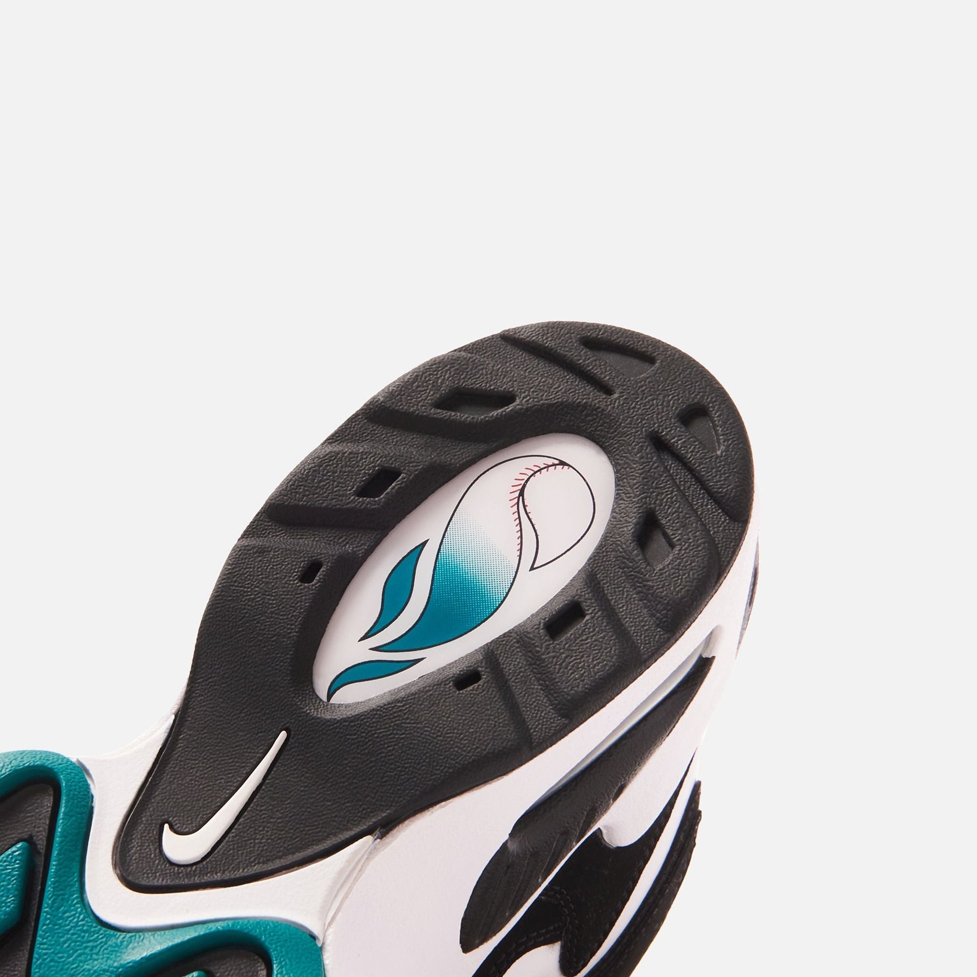 Nike Air Griffey Max 1 - White / Black Fresh Water